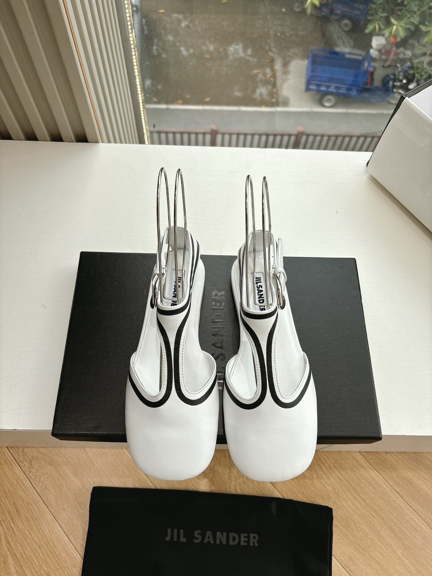 New Design Mary Jane Sole Shoe: G126 by GilSande – Summer Must-Have! - 图片 4