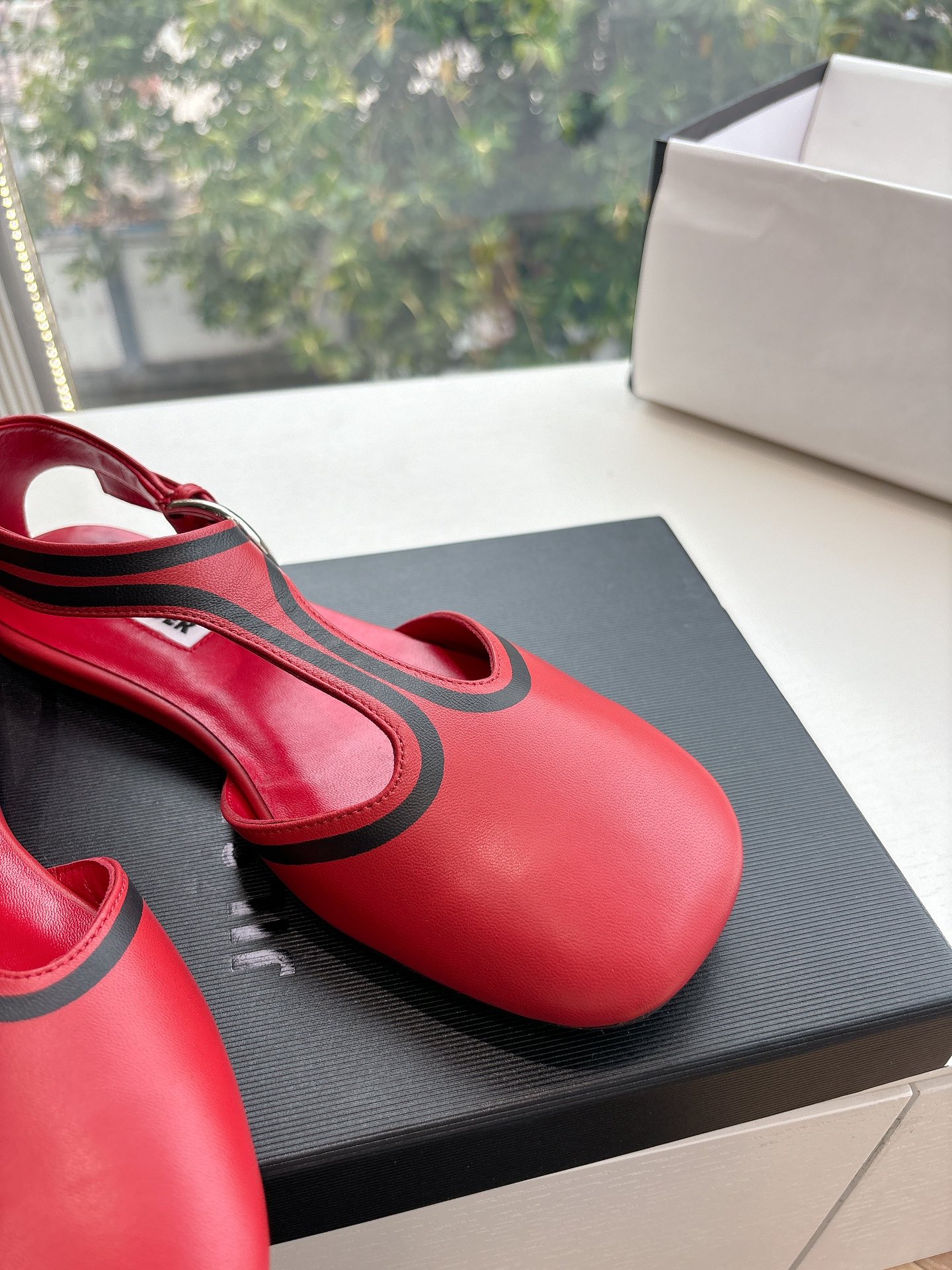 New Design Mary Jane Shoe G126: Summer Must-Have in Soft Cow Skin - 图片 8