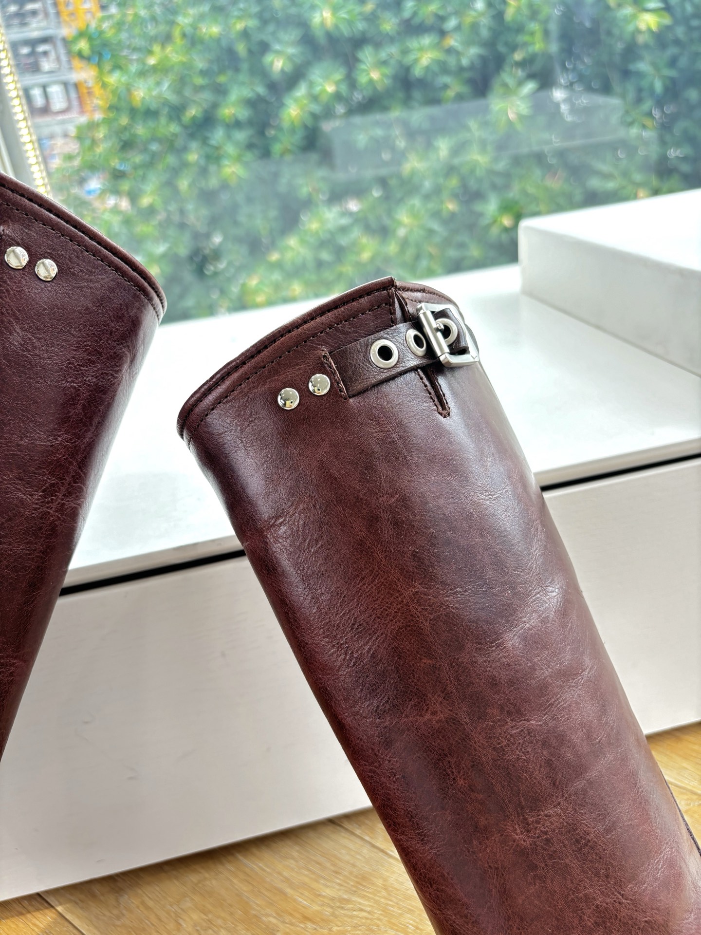Stylish 2025 Western Cowboy Boots: Cowskin Fabric, Rubber Sole, Sizes 35-39# - 图片 6
