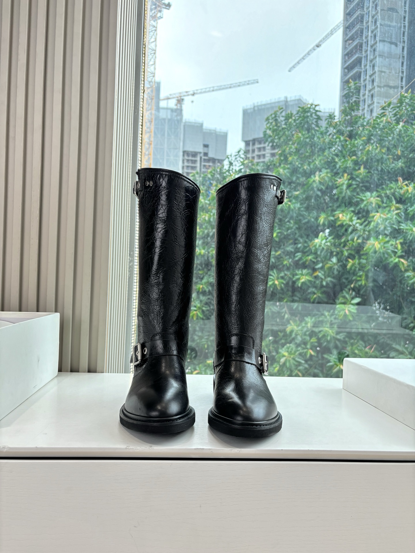 Stylish Western Cowboy Boots 2025: Cowskin Fabric, Rubber Sole, Size 35-39# - 图片 9