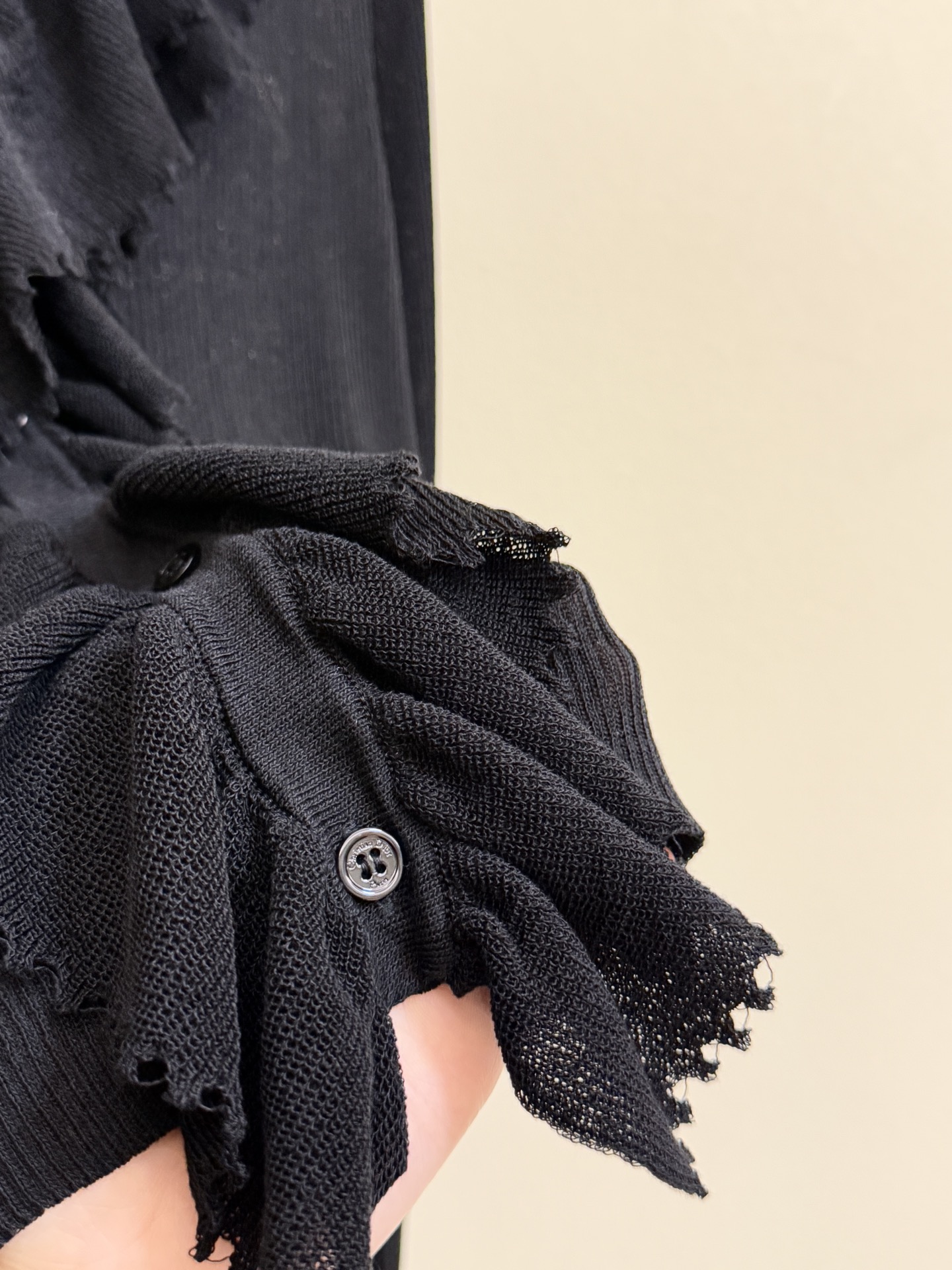 Dior Early Autumn Lace Knit Cardigan with Detachable Buttons - Elegant Style 4 i1755141215991 7894 0 2