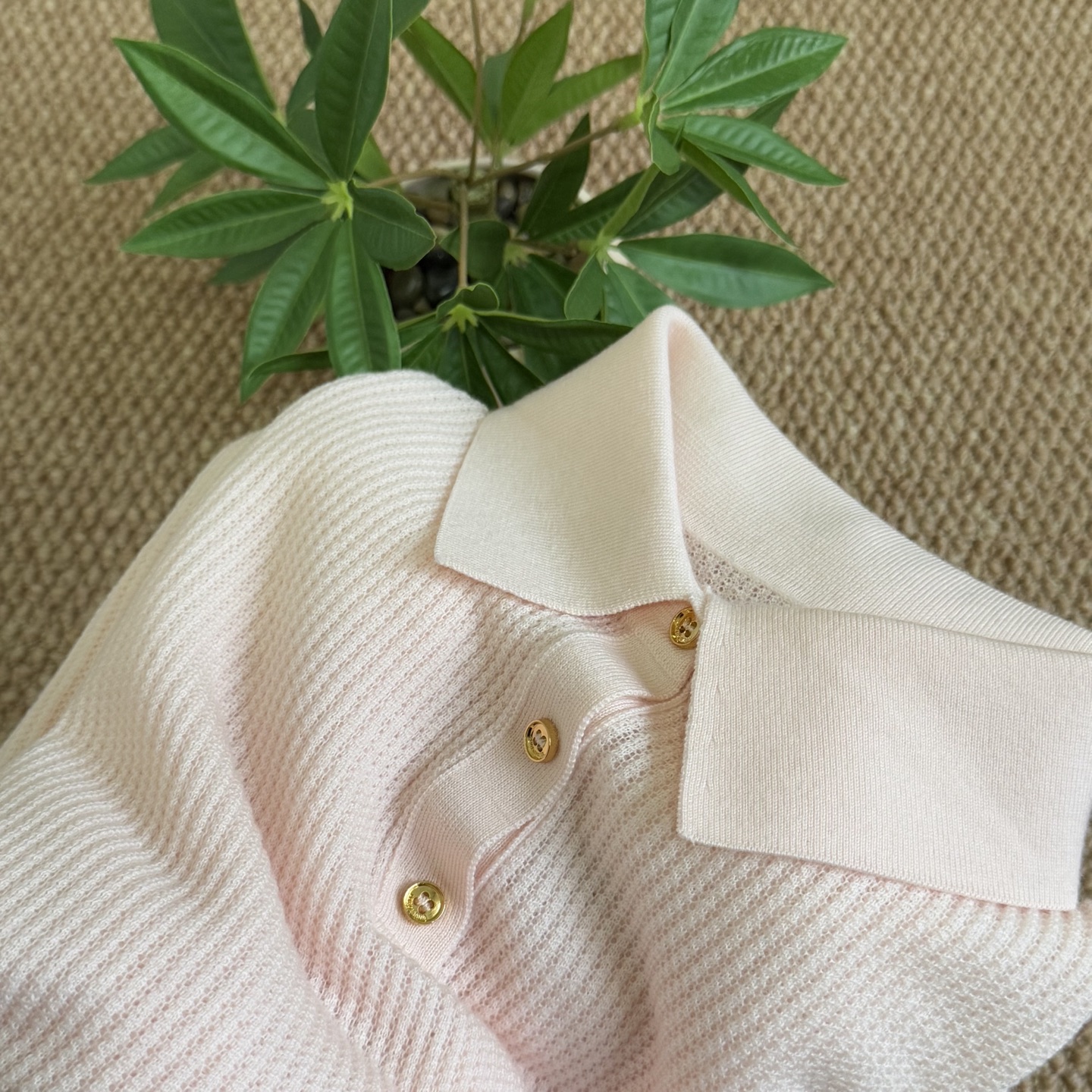 LP 新款粉色镂空Polo衫定织定染15天出货的～桑蚕丝羊毛细腻柔软颜色还原 粉粉的超级美哦～五金开模1