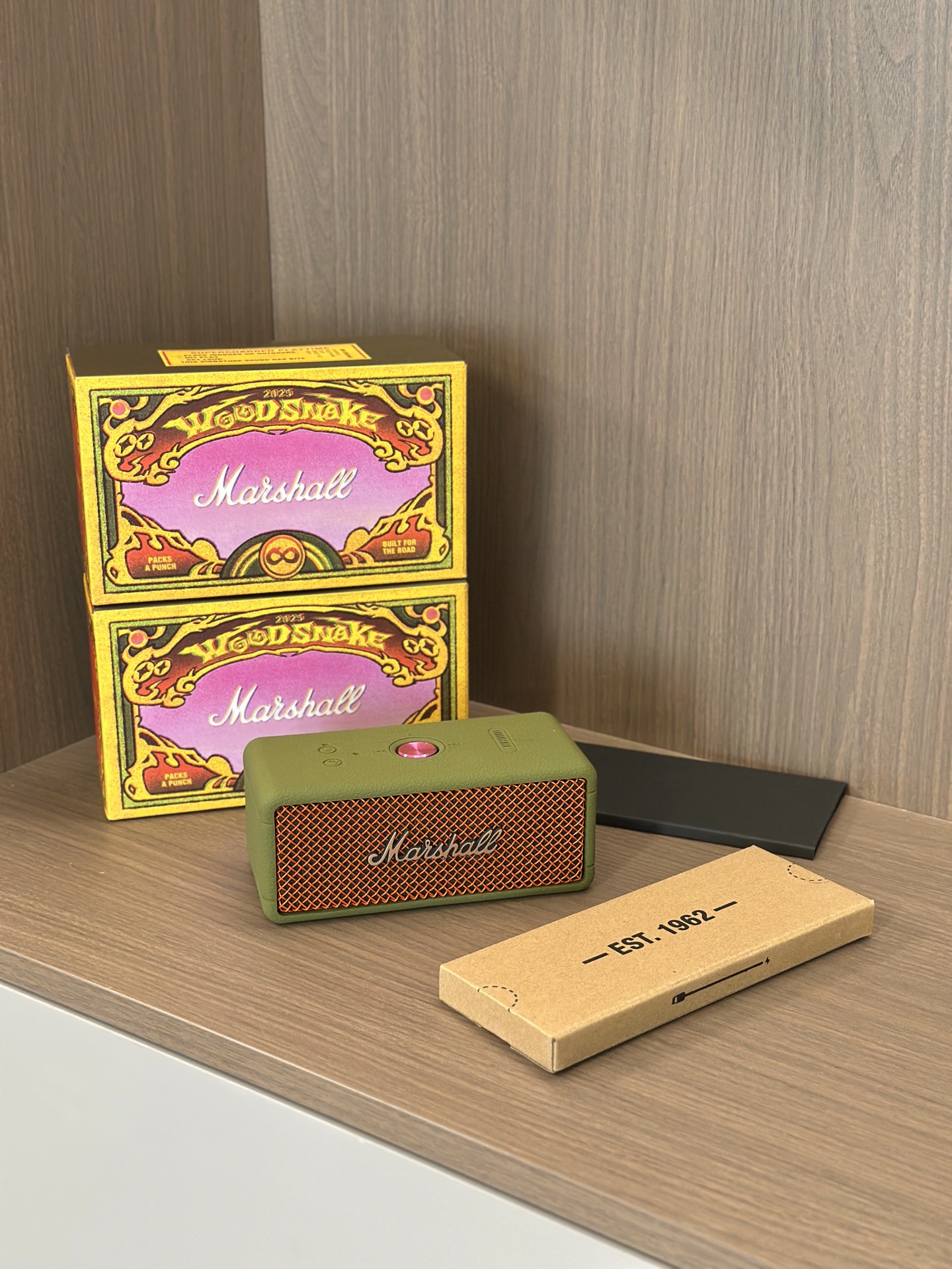 NO:809130,The most awesome channel products!  !  Exclusive, the Internet is going crazy!  !  All old fans know that the quality of my Bluetooth speaker series has always been outstanding!  Just buy it!  !  It has everything it should have!  !  , trendy department store19860909最牛渠道货！！独家独家 网上都炒疯了！！ 老粉都知道 我家蓝牙音响系列品质一直没话说！ 跟着买就对了！！该有的都有！！,潮品百货,accessory
