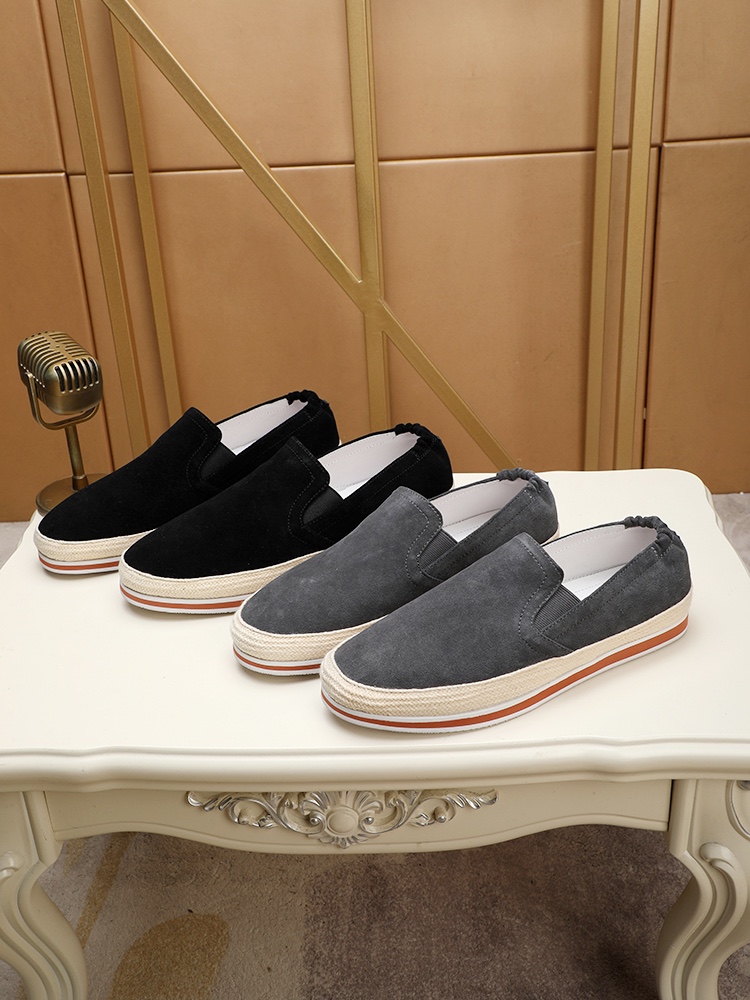 NO:270966,Real-price [Prada] top men's shoes are replicated in original version, the upper is made of imported 1:1 materials from Italy, imported breathable inner lining. It is definitely not a general process, and it is a star royal model!  The process flow of the large factory is specially designed to create the most perfect shoes for trendy men!  Number of codes 38-44, prada19860909实价【普拉达】顶级男鞋官网原版复制,鞋面采用进口官网1:1材料制作意大利进口透气内里.绝非一般的工艺制造,明星御用款！大厂工艺流程,专为潮男们打造最完美鞋履！码数38-44,,prada,Men's shoes