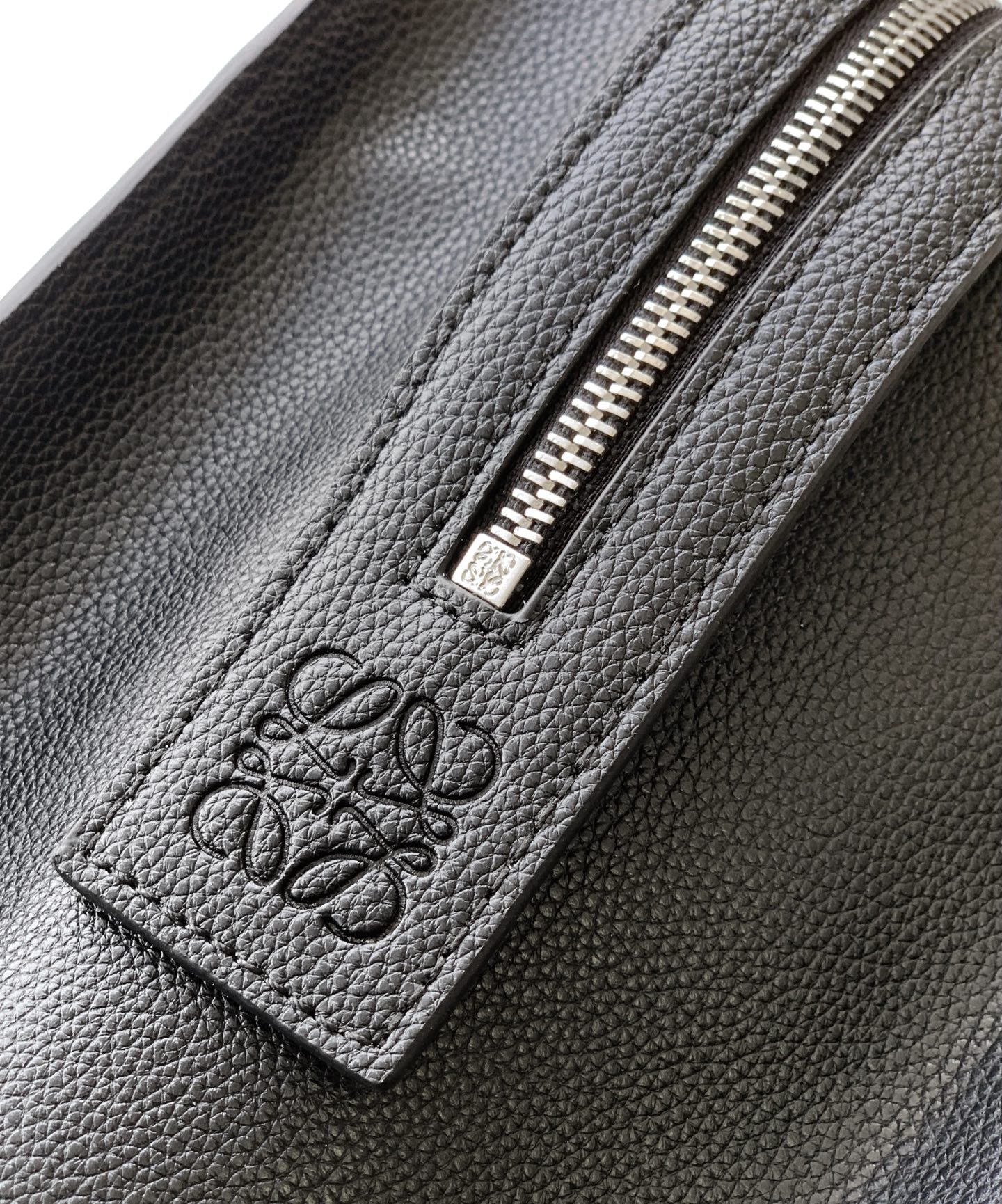 Loewe Loewe Buckle Tote手袋 黑色