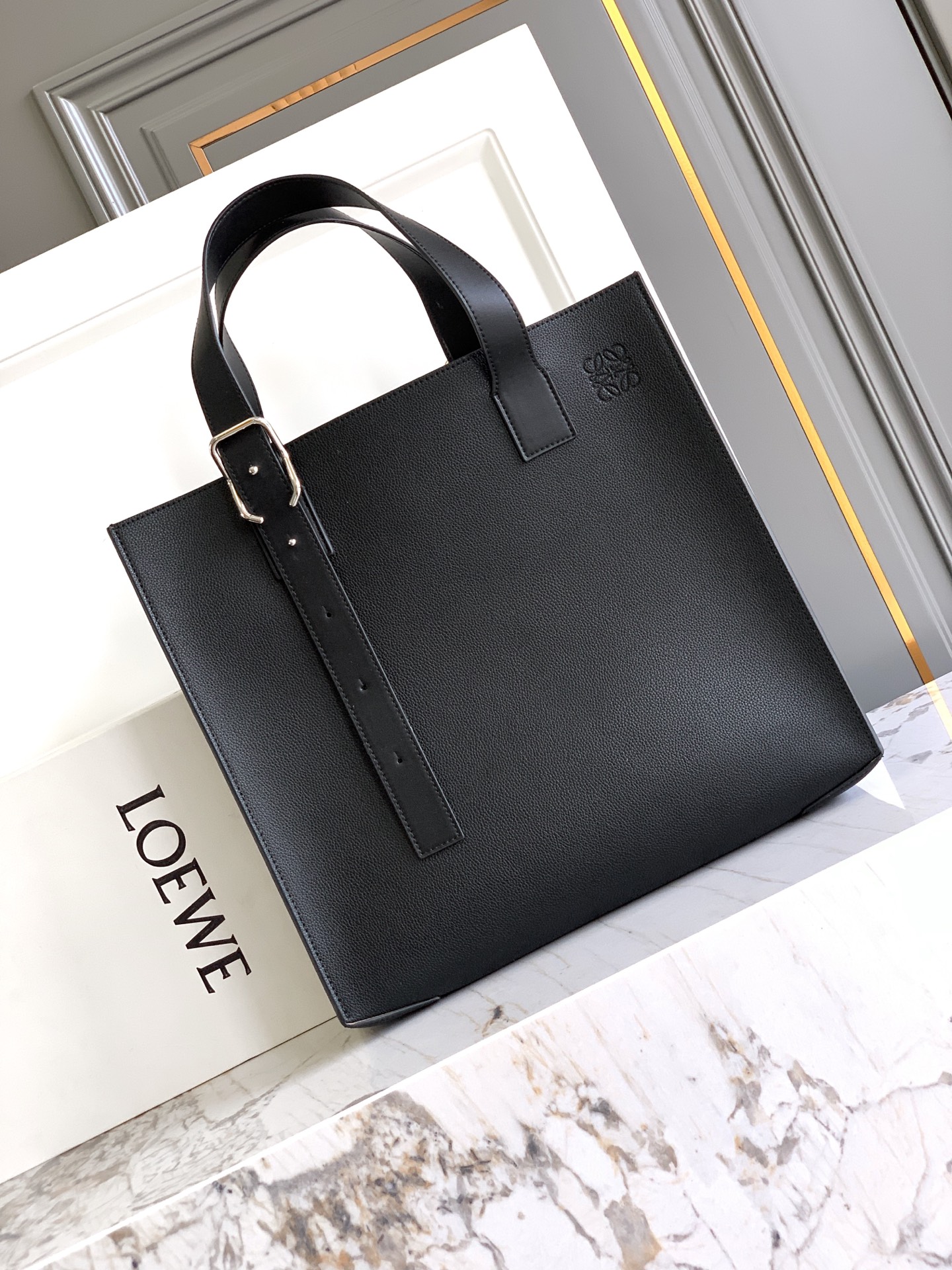 Loewe Loewe Buckle Tote手袋 不带拉链