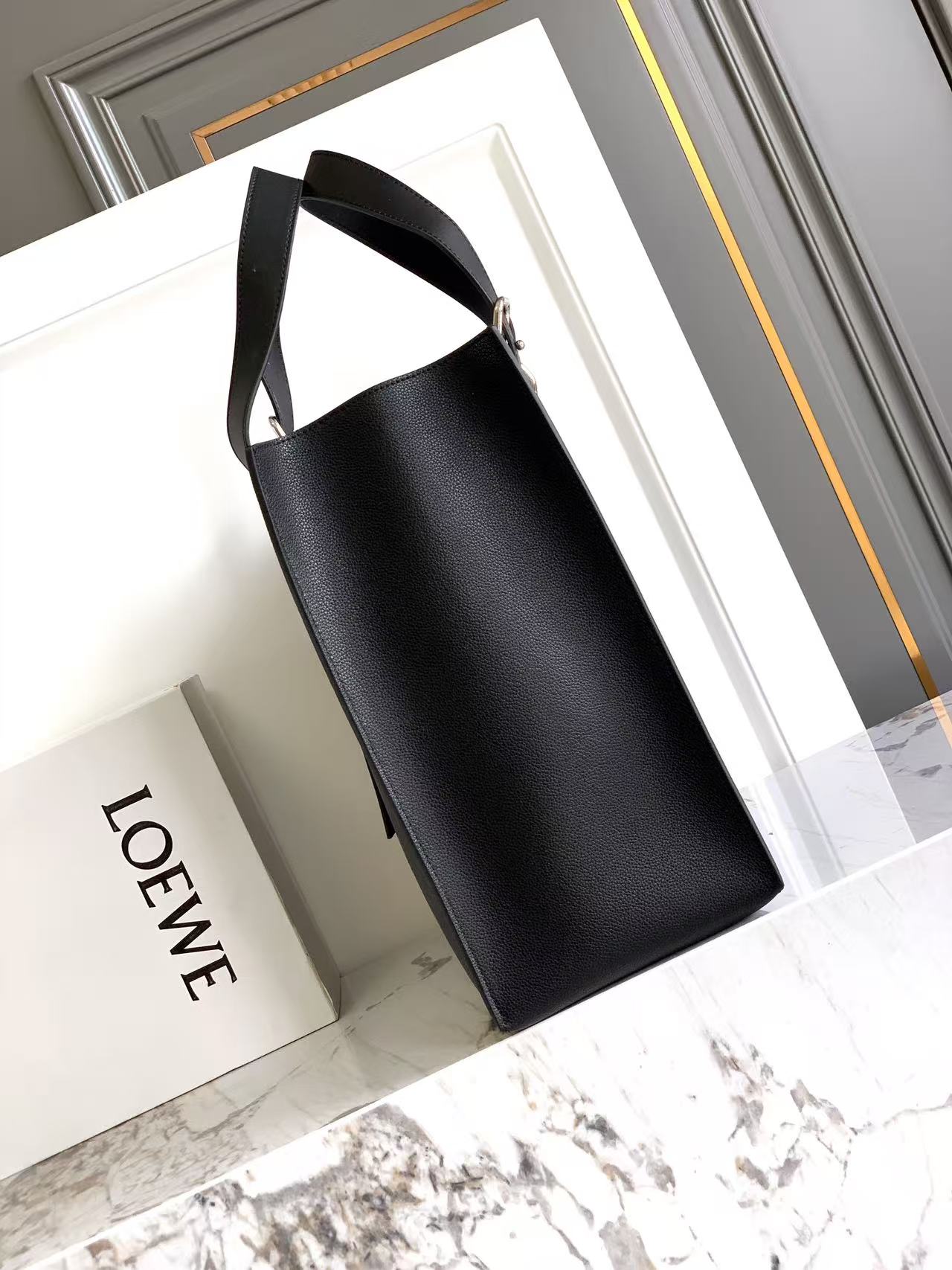 Loewe Loewe Buckle Tote手袋 不带拉链