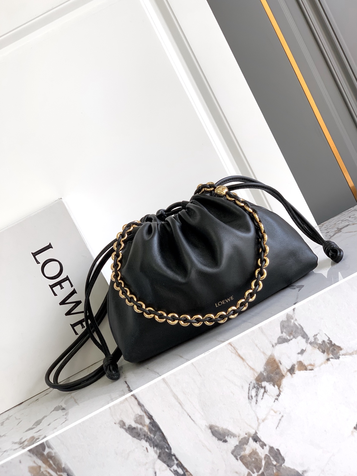 Loewe 24ss “𝙁𝙡𝙖𝙢𝙚𝙣𝙘𝙤 𝙋𝙪𝙧𝙨𝙚”