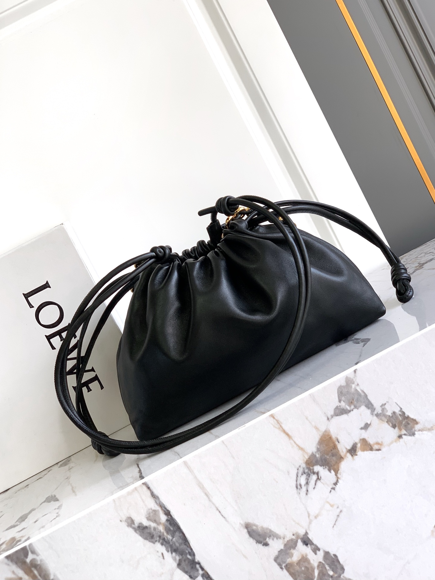 Loewe 24ss “𝙁𝙡𝙖𝙢𝙚𝙣𝙘𝙤 𝙋𝙪𝙧𝙨𝙚”