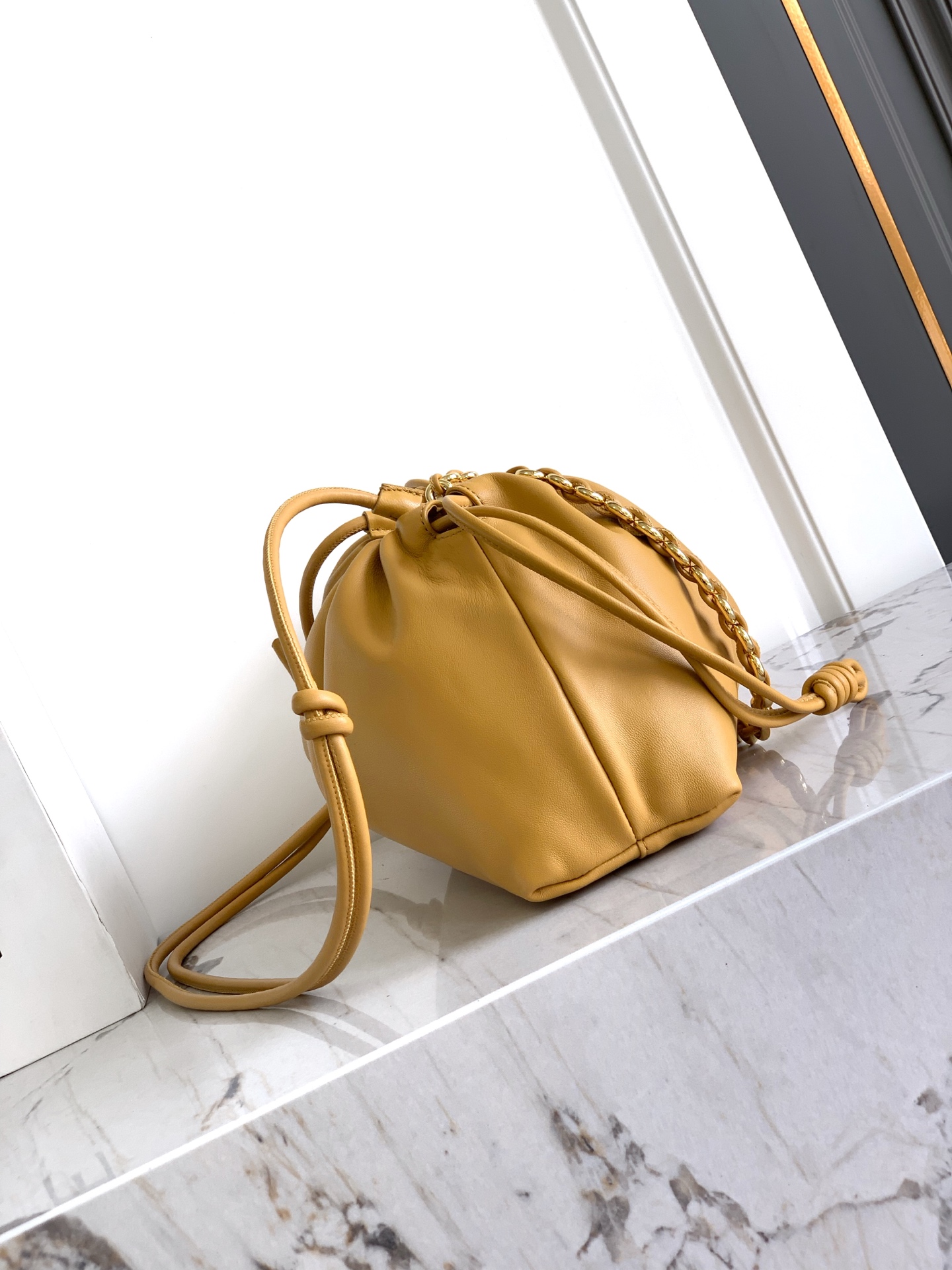 Loewe 24ss “𝙁𝙡𝙖𝙢𝙚𝙣𝙘𝙤 𝙋𝙪𝙧𝙨𝙚”