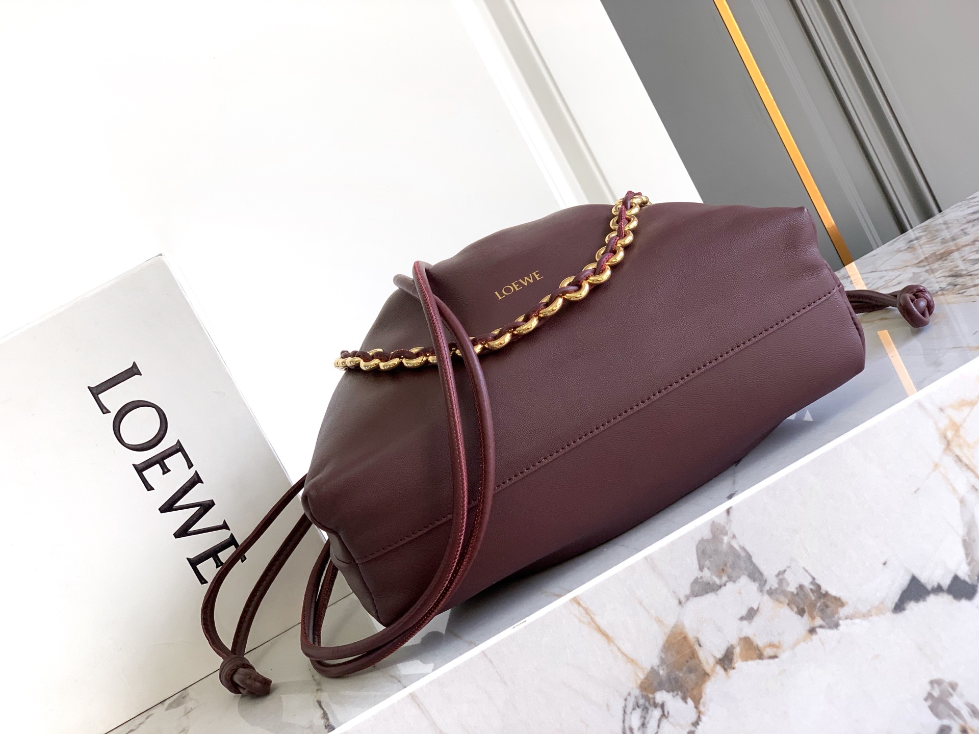 Loewe 24ss “𝙁𝙡𝙖𝙢𝙚𝙣𝙘𝙤 𝙋𝙪𝙧𝙨𝙚”