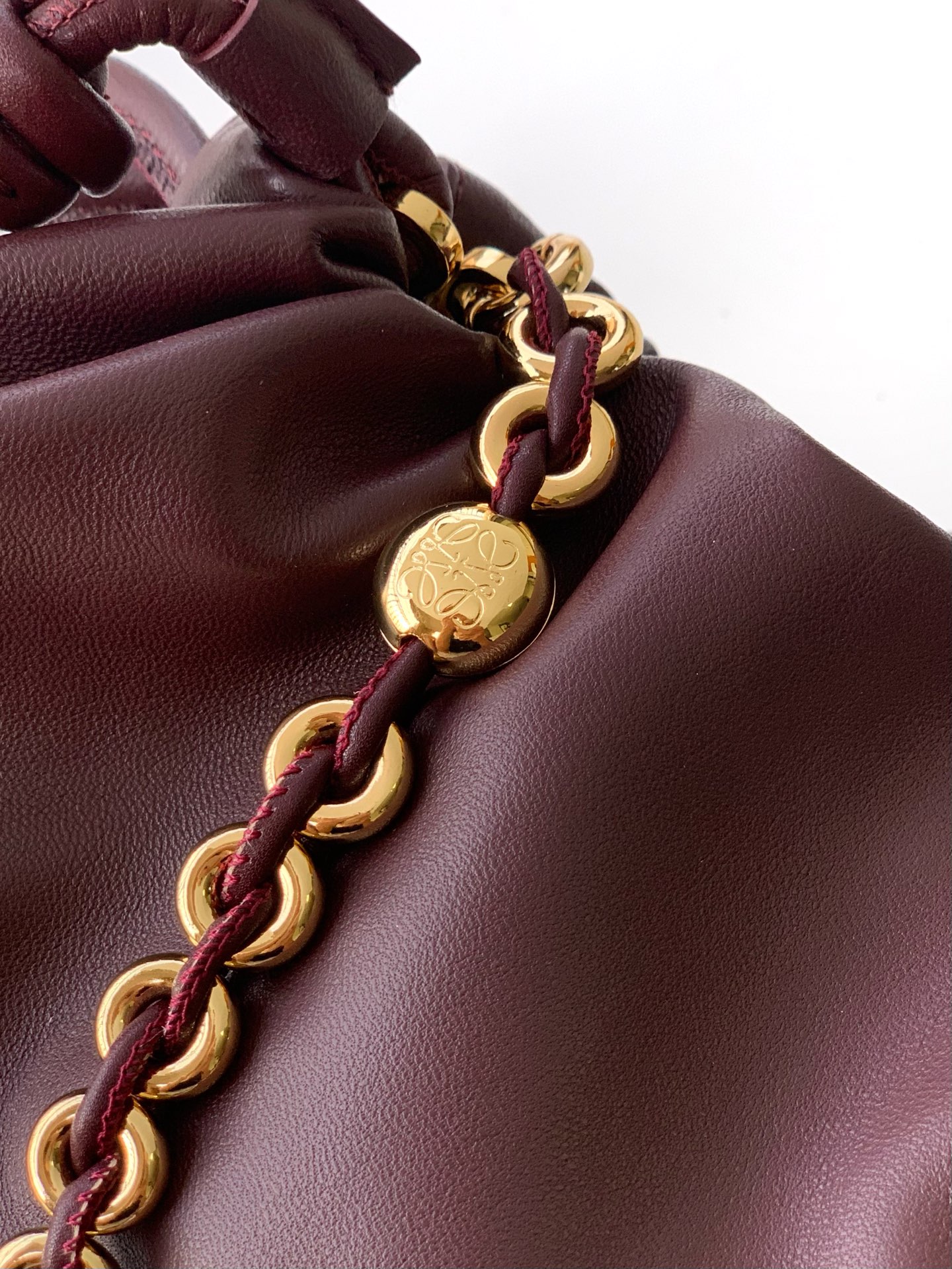 Loewe 24ss “𝙁𝙡𝙖𝙢𝙚𝙣𝙘𝙤 𝙋𝙪𝙧𝙨𝙚”