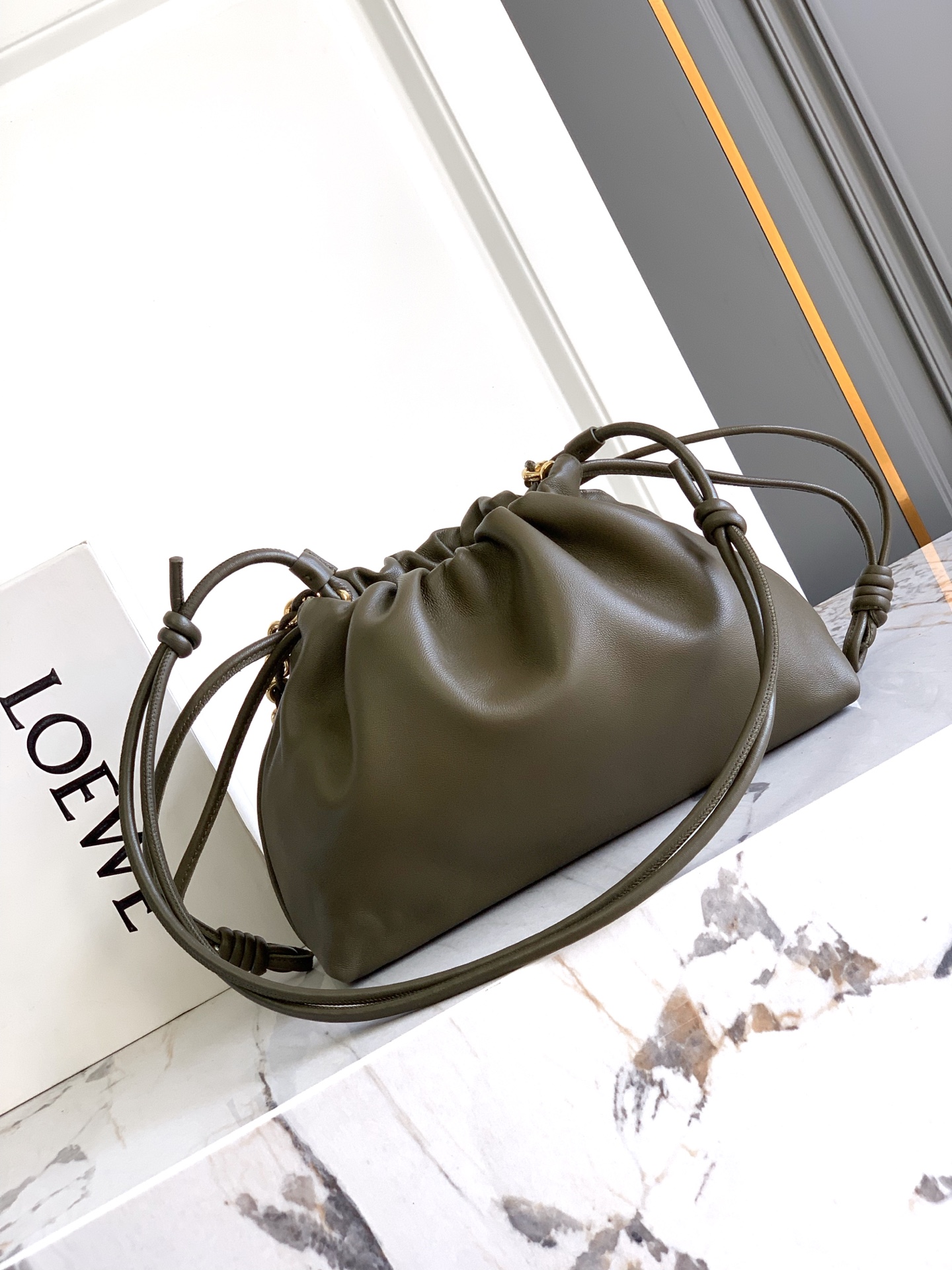 Loewe 24ss “𝙁𝙡𝙖𝙢𝙚𝙣𝙘𝙤 𝙋𝙪𝙧𝙨𝙚”