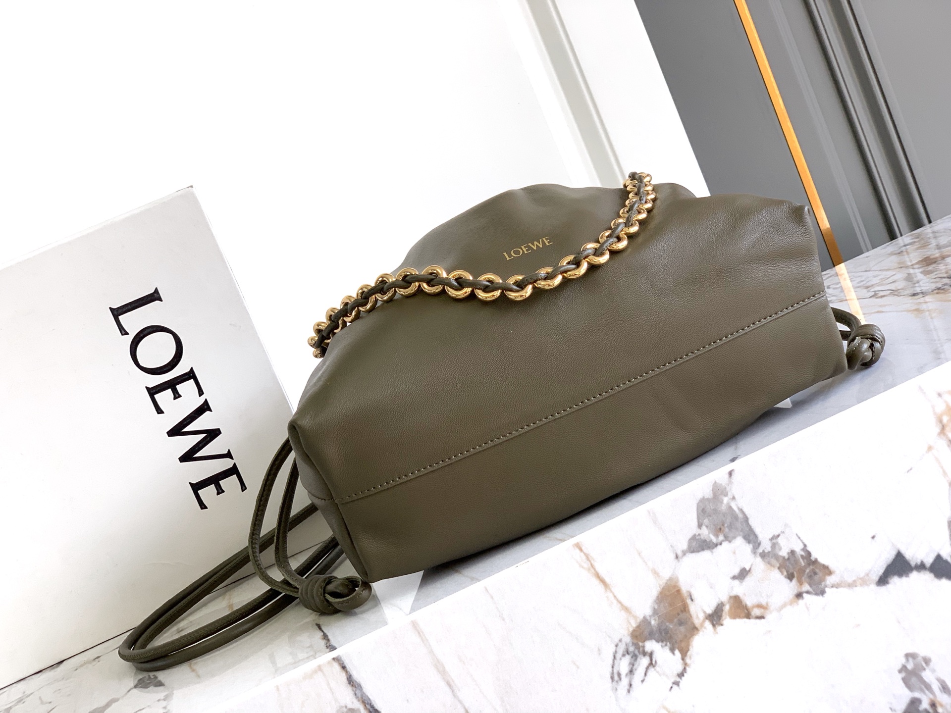 Loewe 24ss “𝙁𝙡𝙖𝙢𝙚𝙣𝙘𝙤 𝙋𝙪𝙧𝙨𝙚”