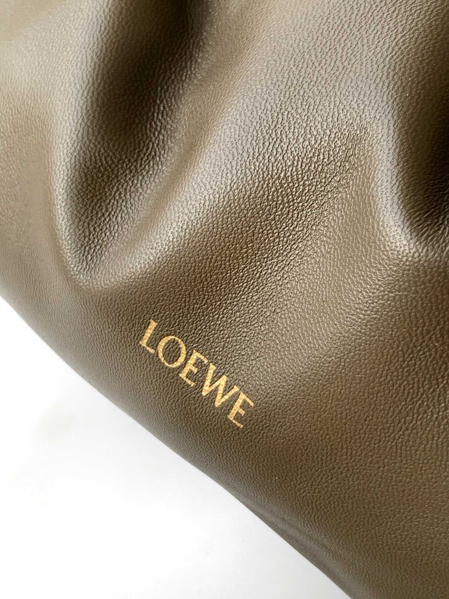 Loewe 24ss “𝙁𝙡𝙖𝙢𝙚𝙣𝙘𝙤 𝙋𝙪𝙧𝙨𝙚”