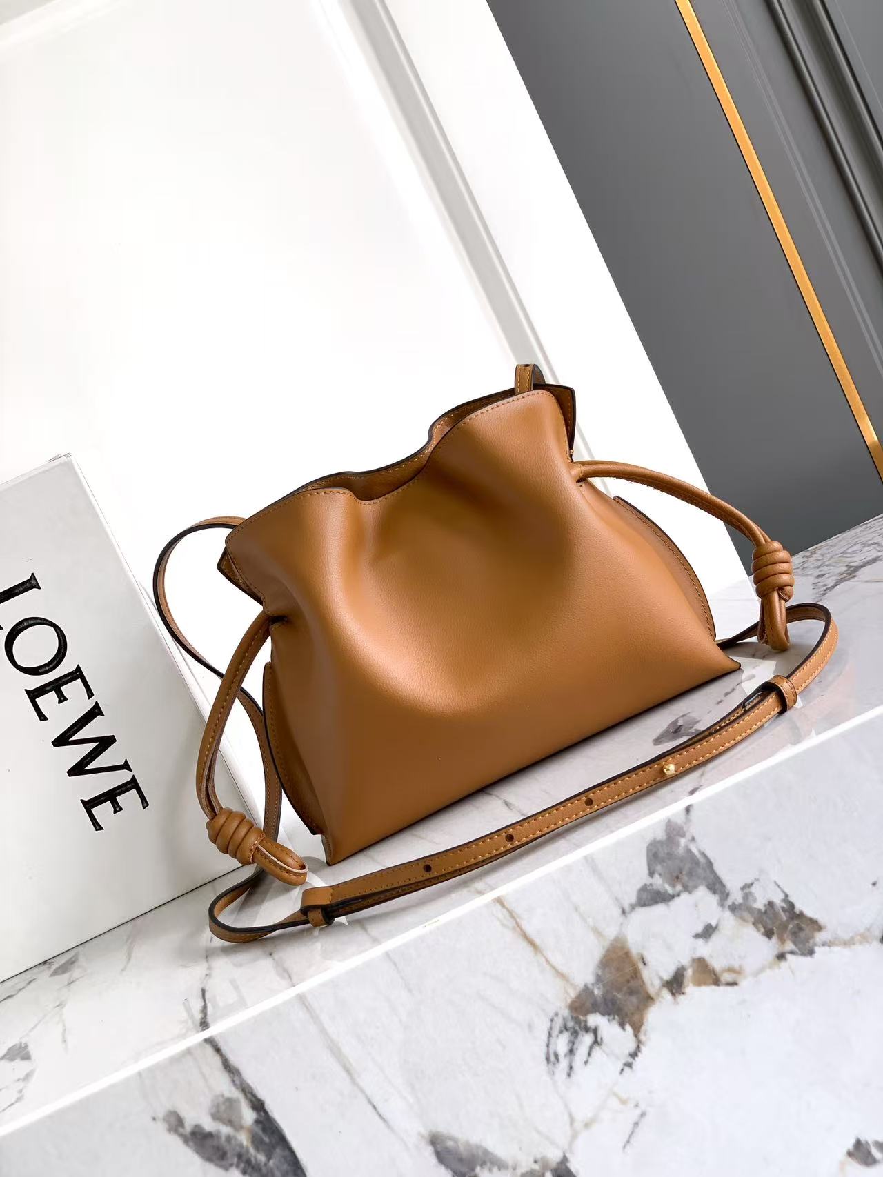 Loewe Flamenco clutch 迷你