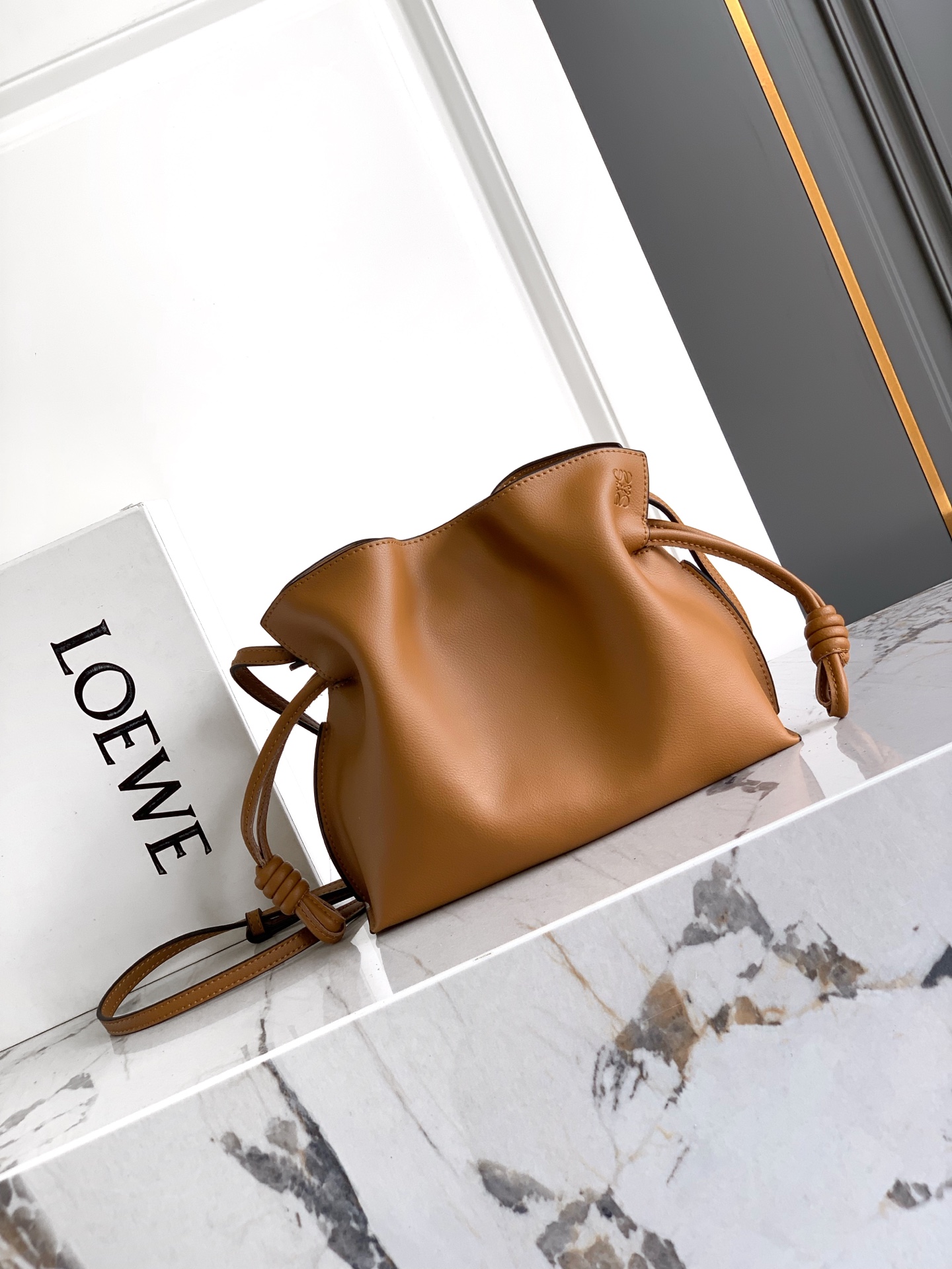 Loewe Flamenco clutch 迷你