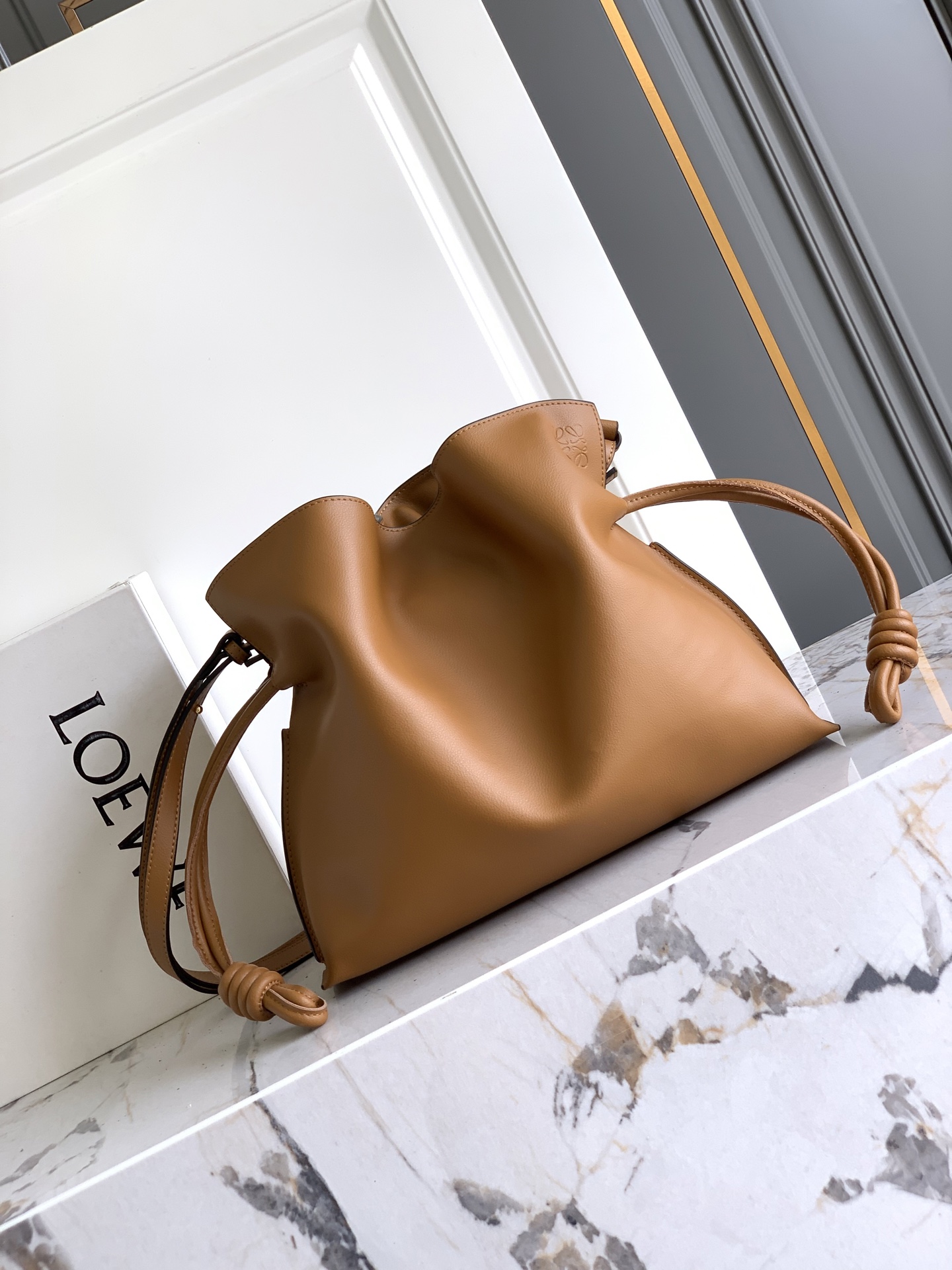 Loewe Flamenco clutch 大号