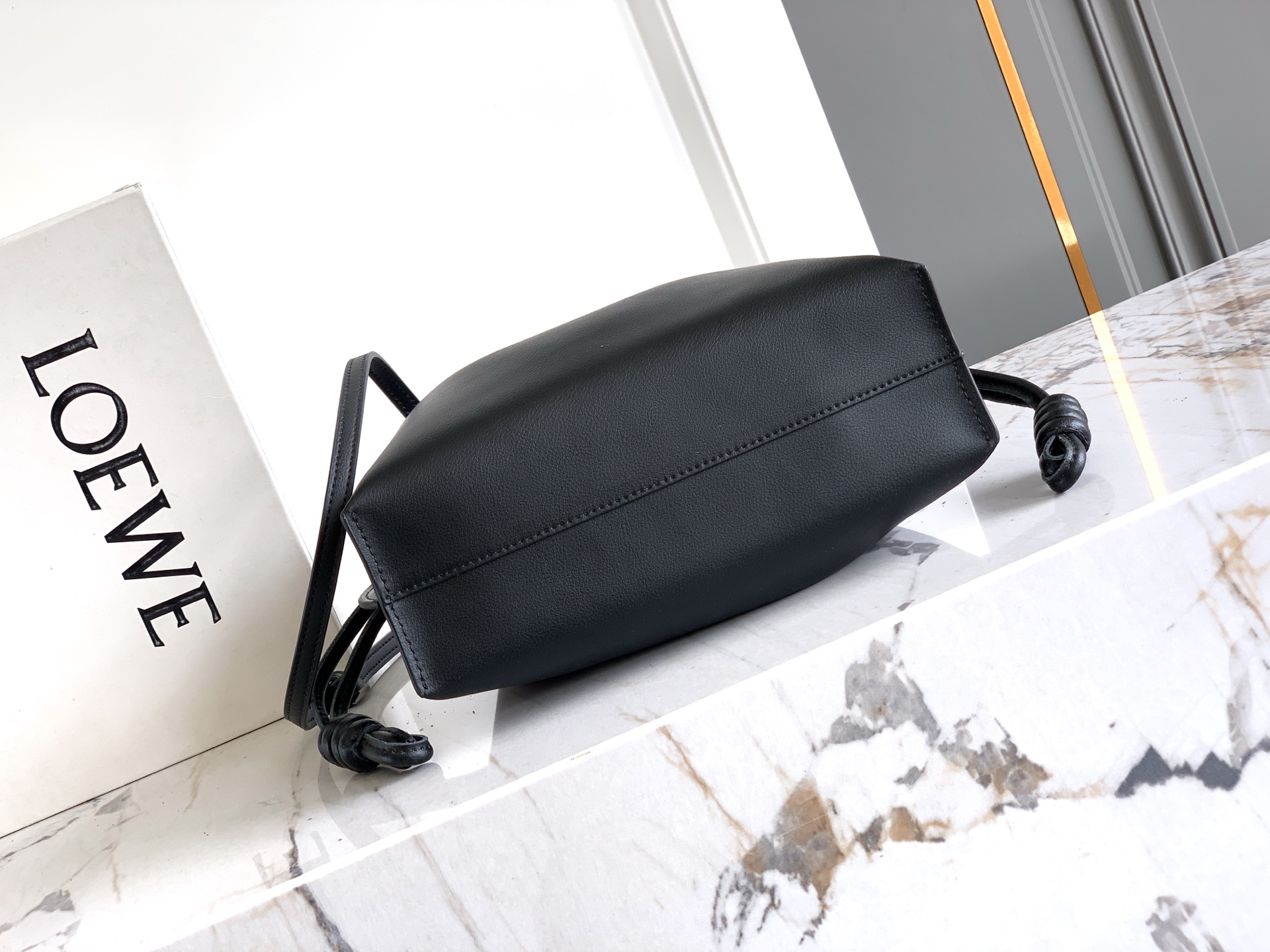 Loewe Flamenco clutch 迷你