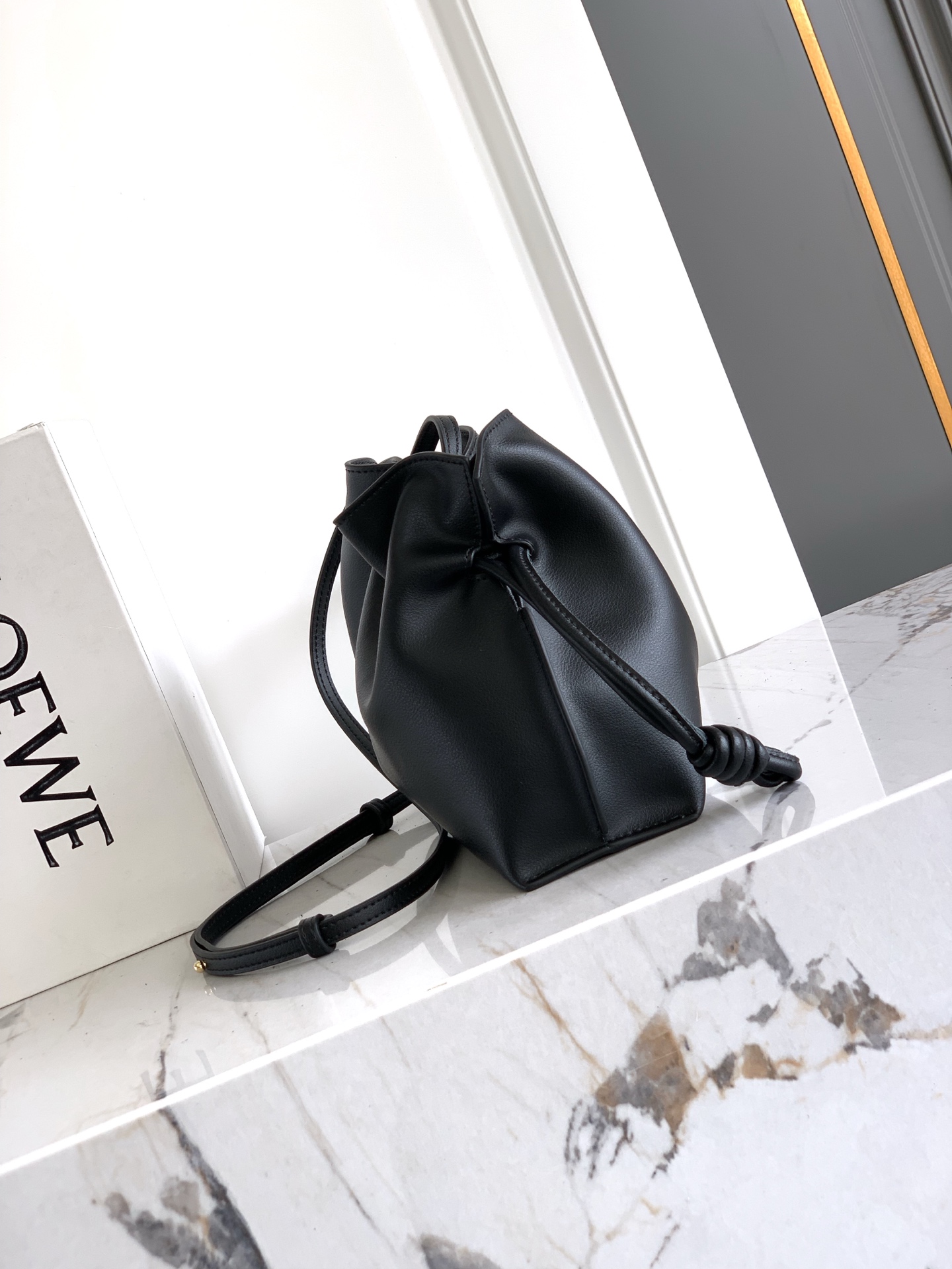 Loewe Flamenco clutch 迷你