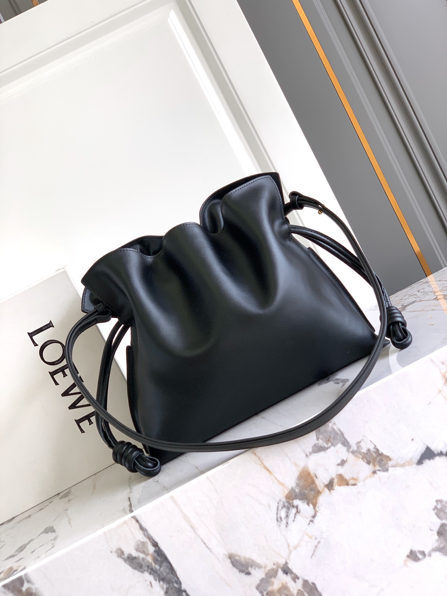 Loewe Flamenco clutch 大号