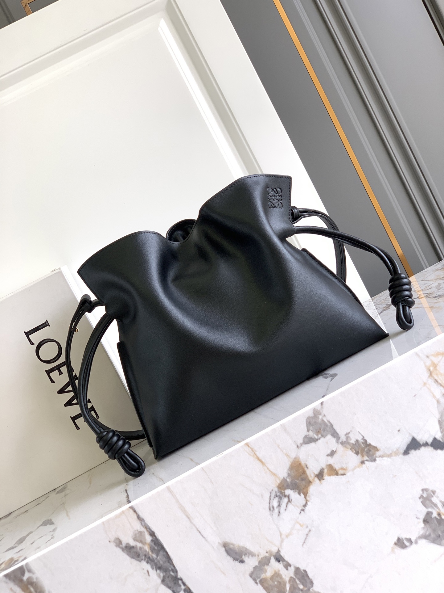 Loewe Flamenco clutch 大号