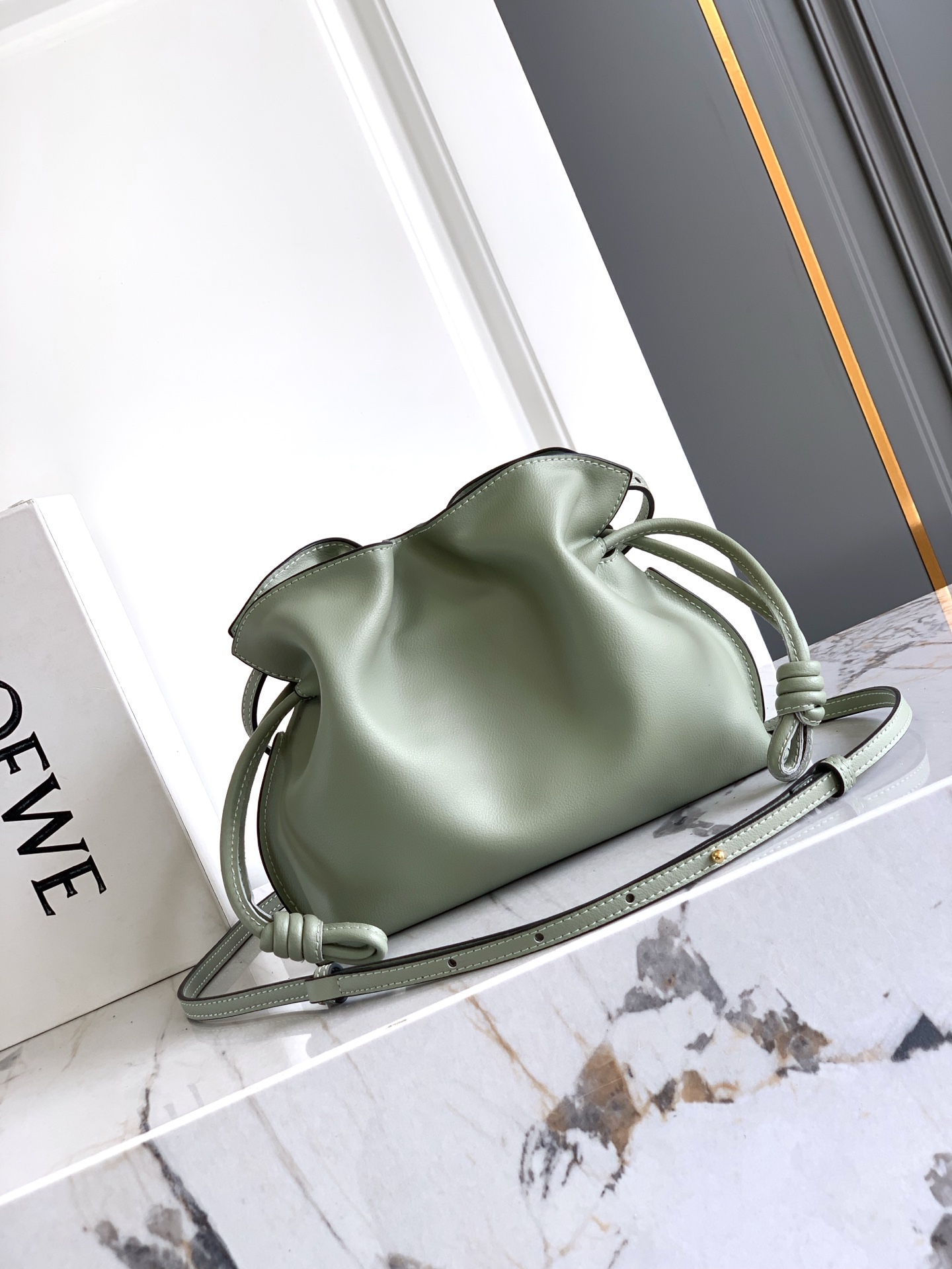 Loewe Flamenco clutch 迷你