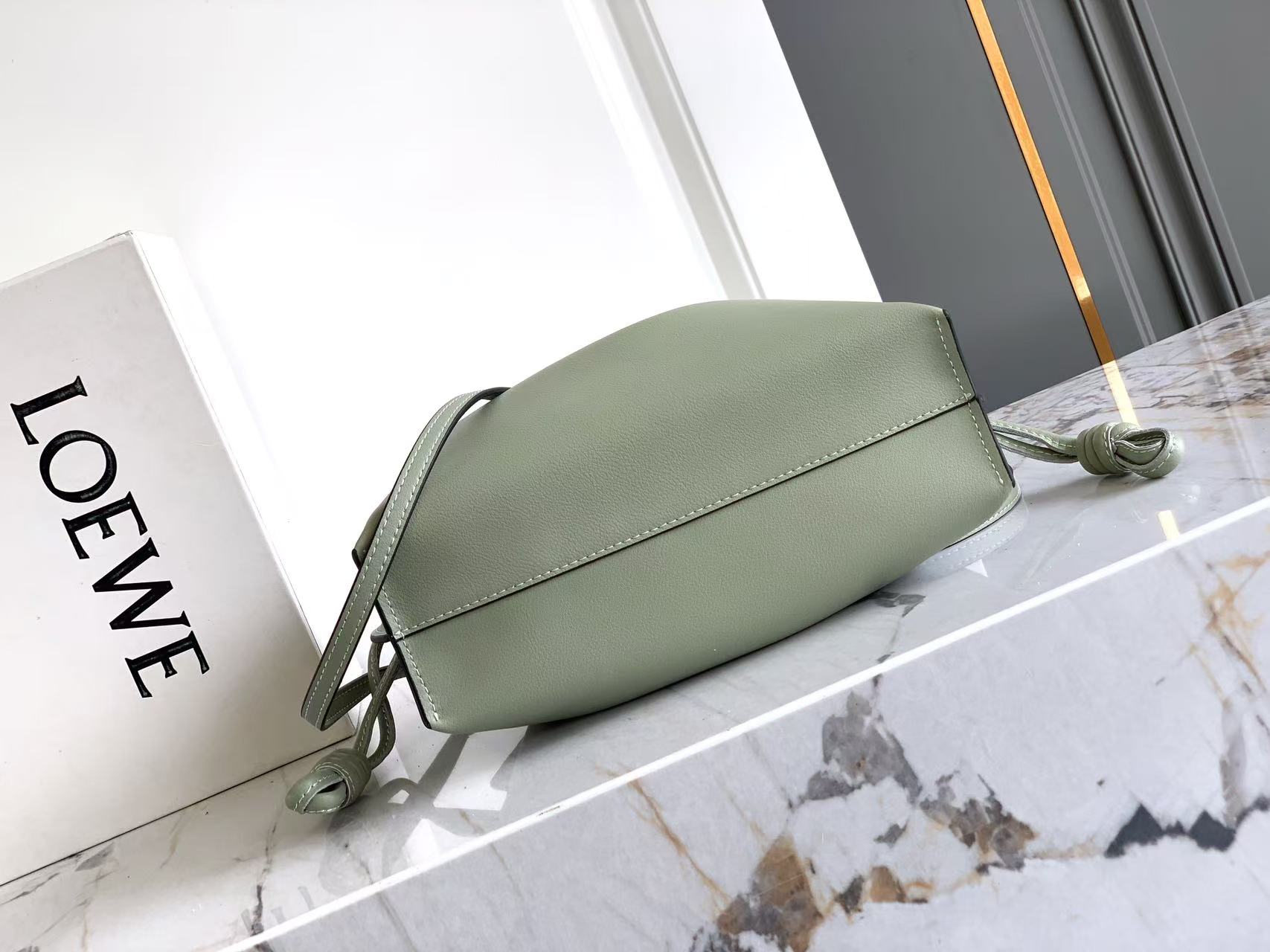 Loewe Flamenco clutch 迷你