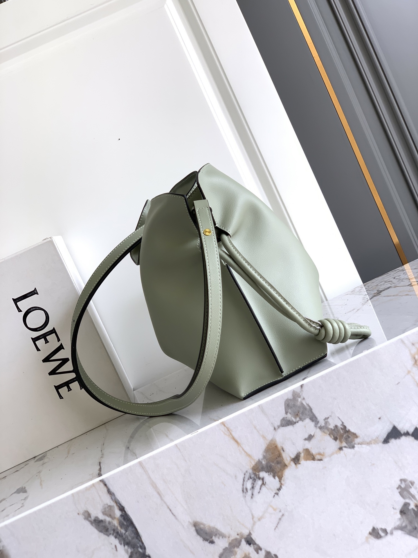 Loewe Flamenco clutch 大号