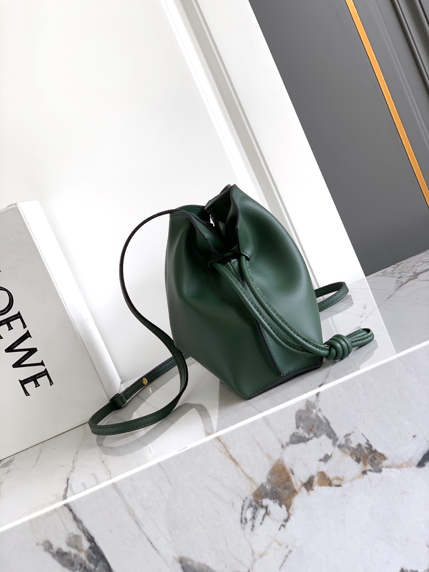Loewe Flamenco clutch 迷你
