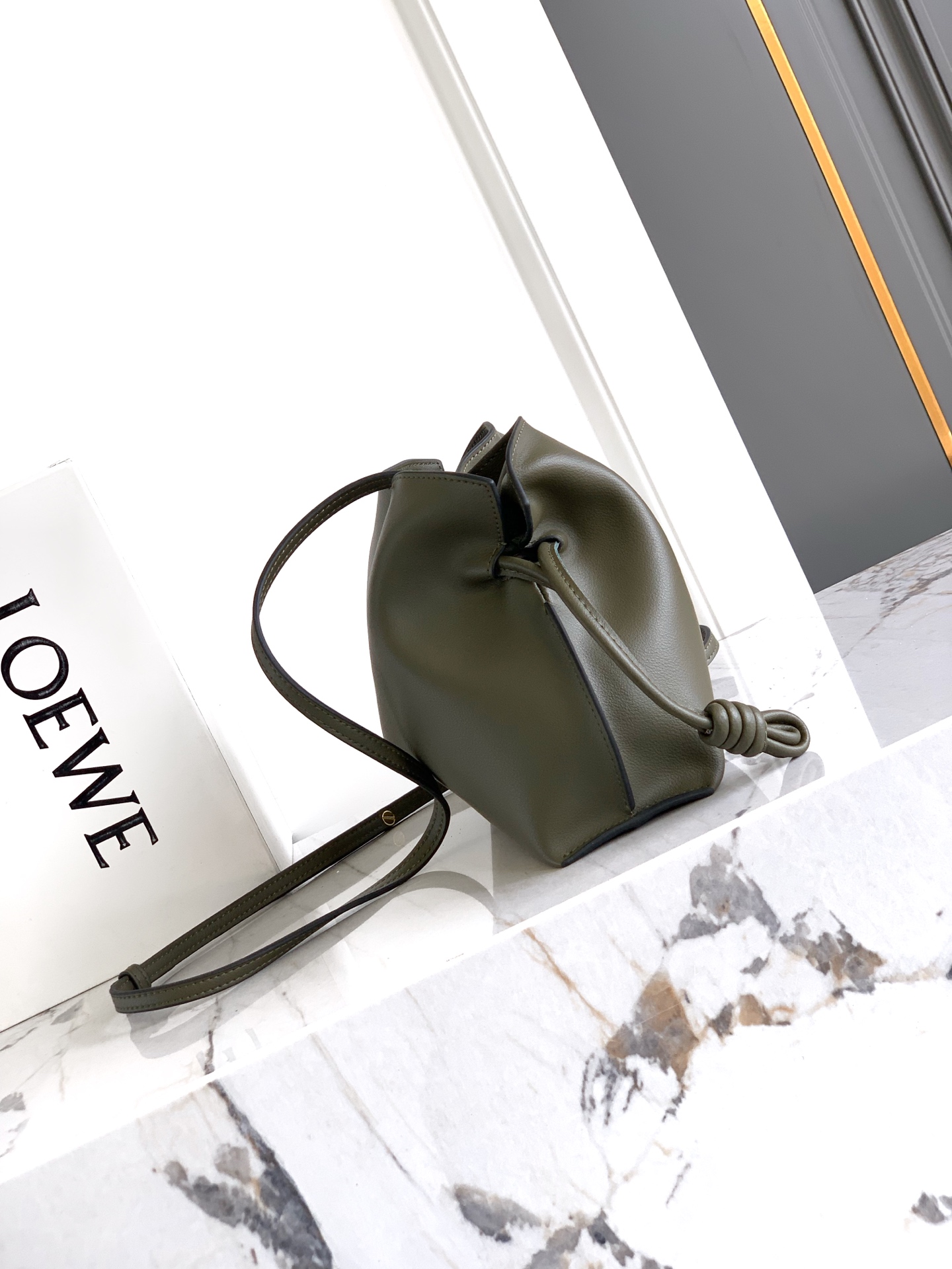 Loewe Flamenco clutch 迷你