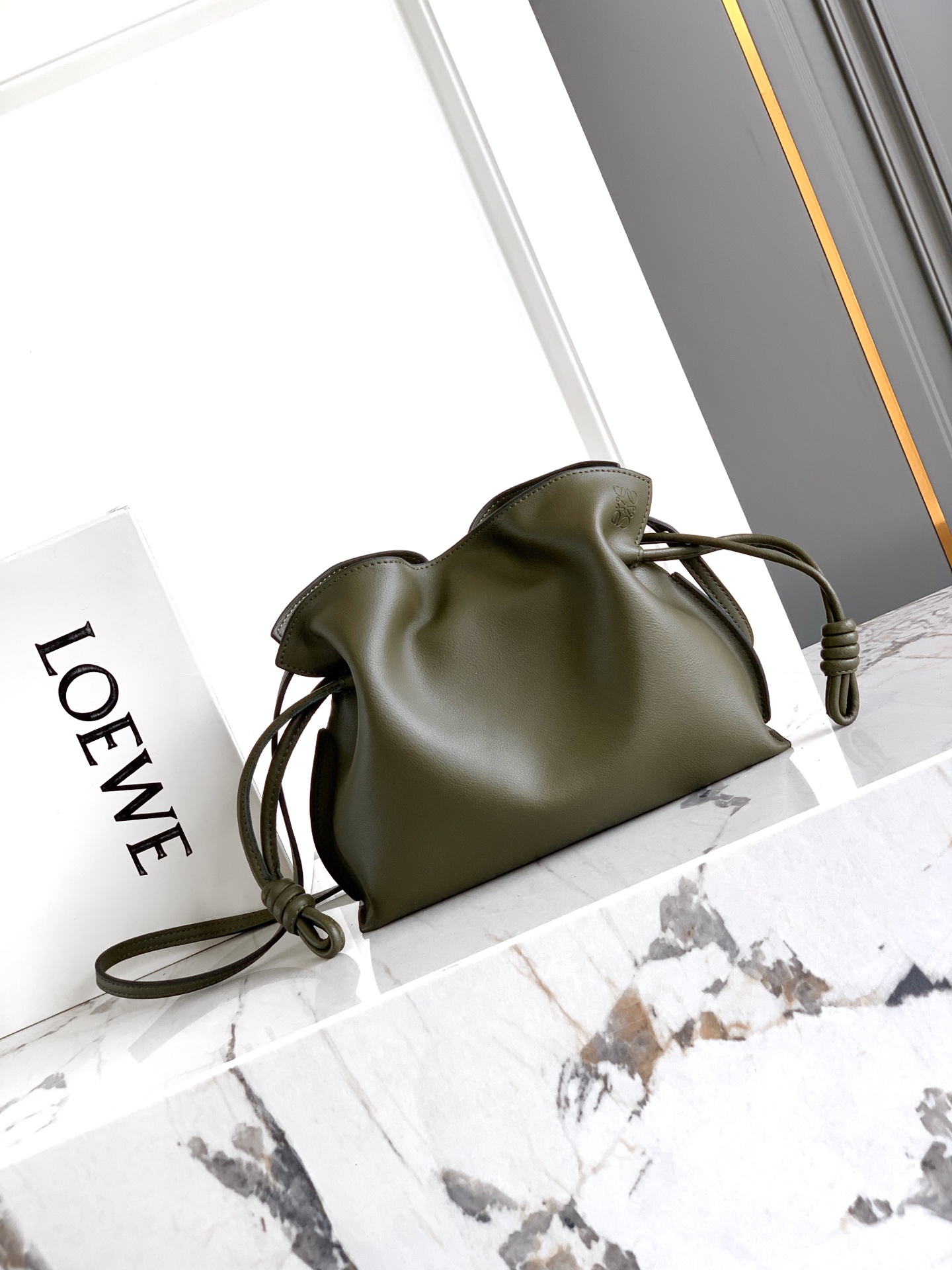 Loewe Flamenco clutch 迷你