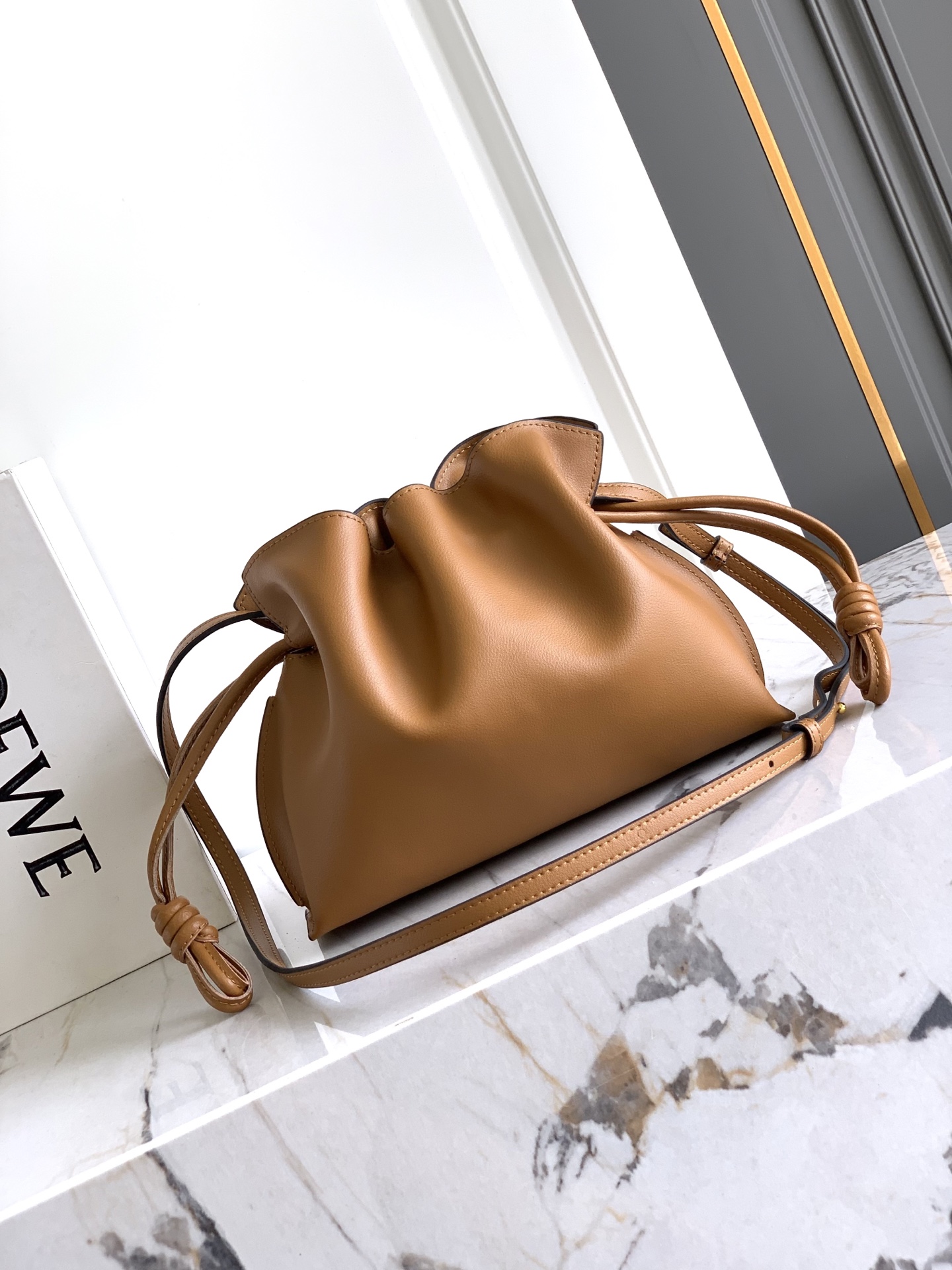 Loewe Flamenco clutch “2024.升级版”