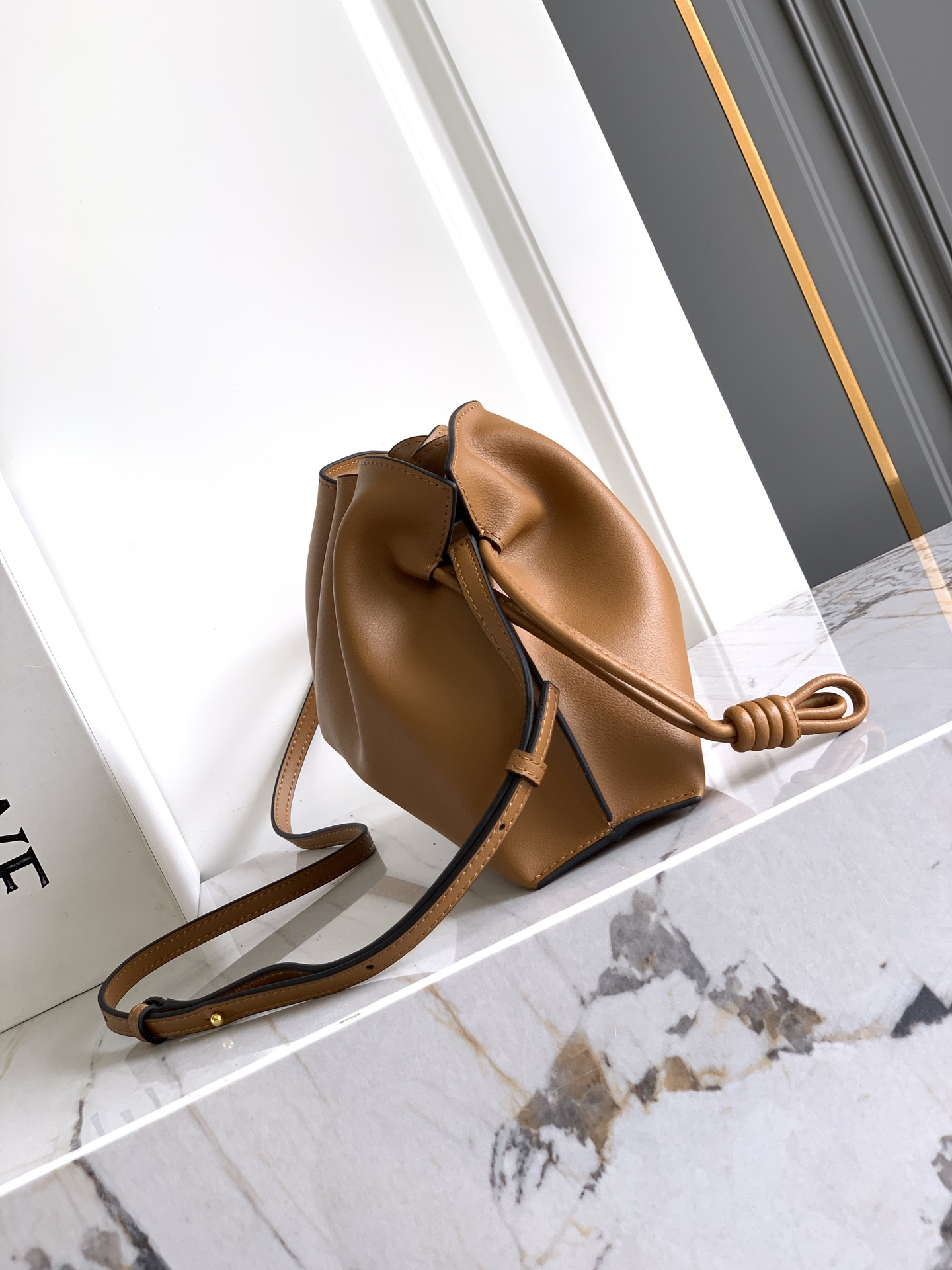 Loewe Flamenco clutch “2024.升级版”
