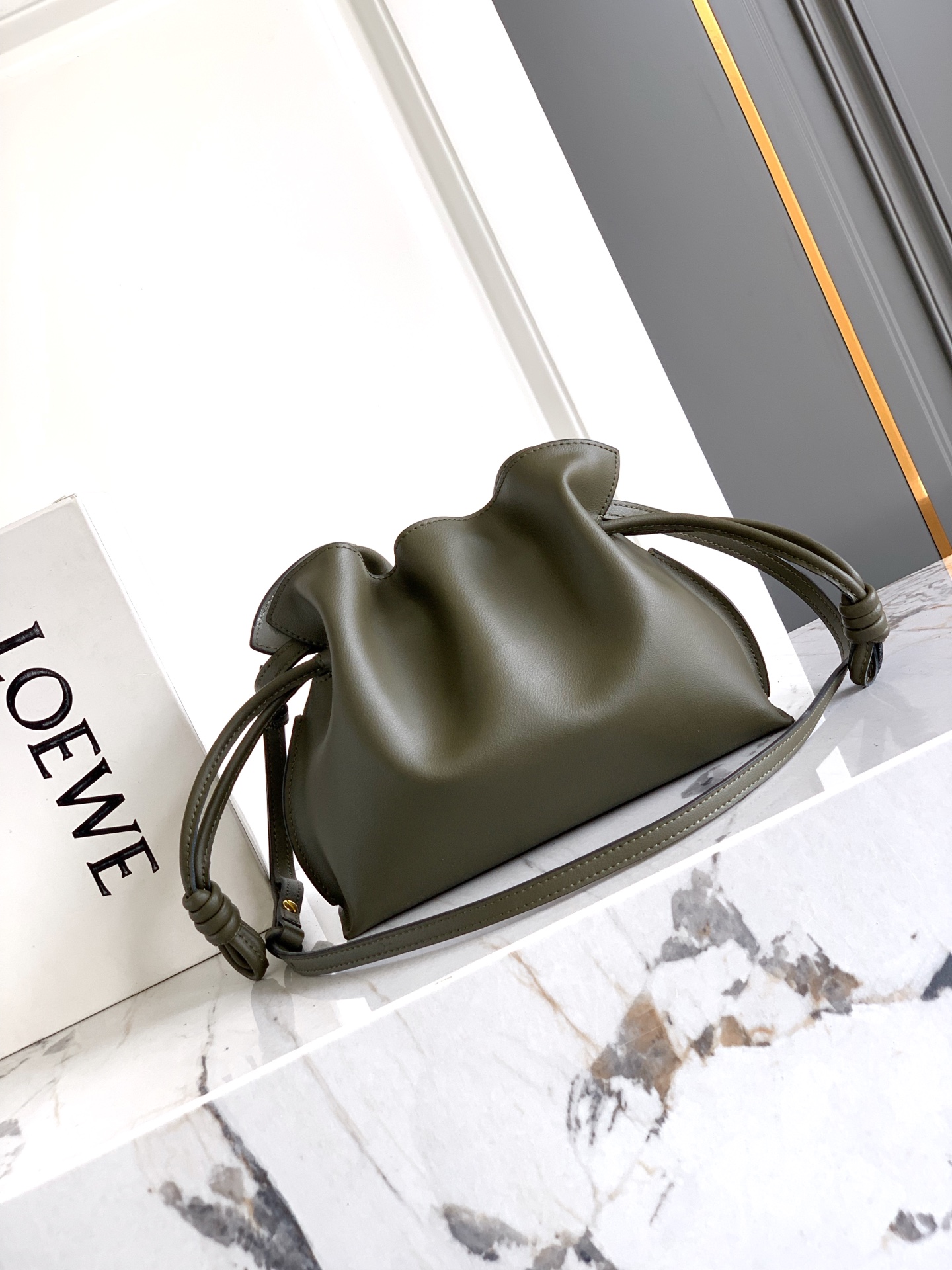 Loewe Flamenco clutch “2024.升级版”