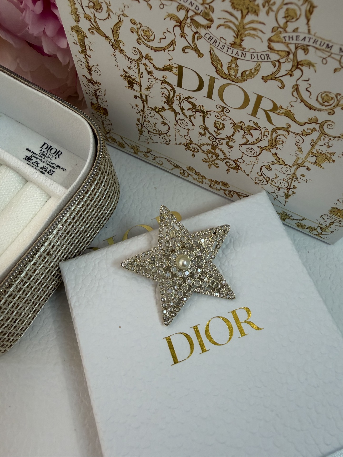 디올 귀걸이 134737 Dior Earrings 썸네일 이미지