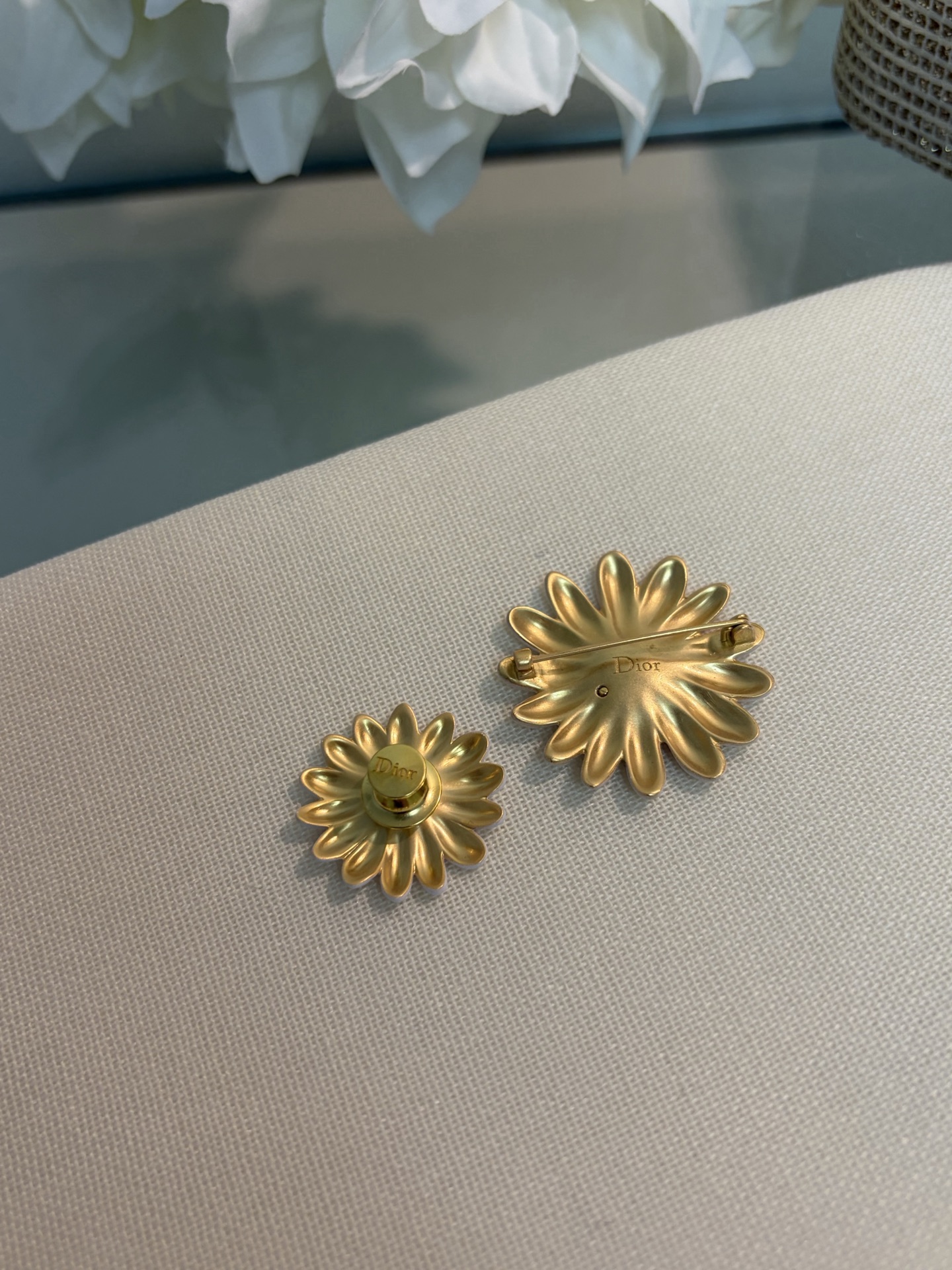 디올 귀걸이 135211 Dior Earrings 썸네일 이미지