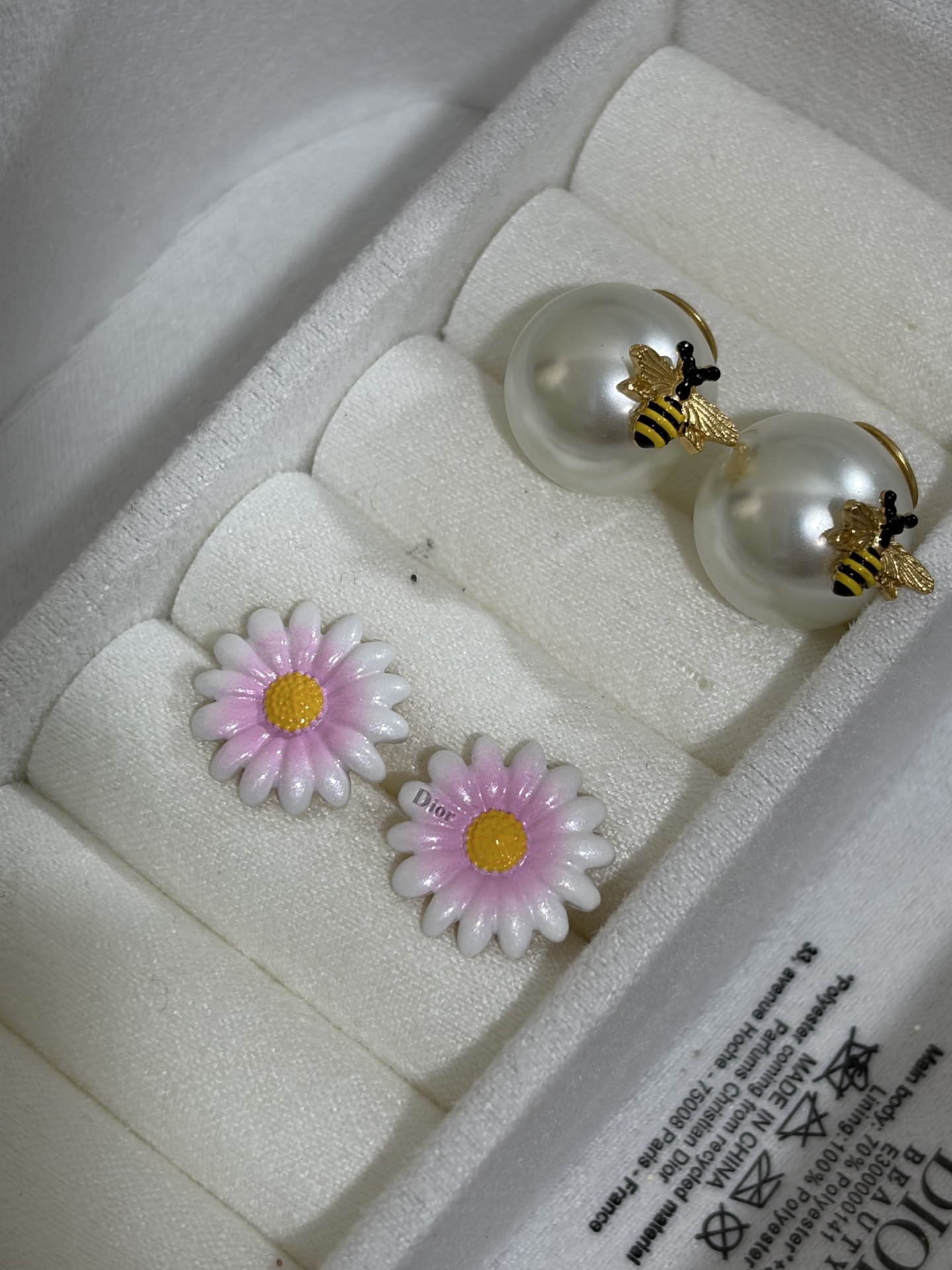 디올 귀걸이 134946 Dior Earrings 썸네일 이미지
