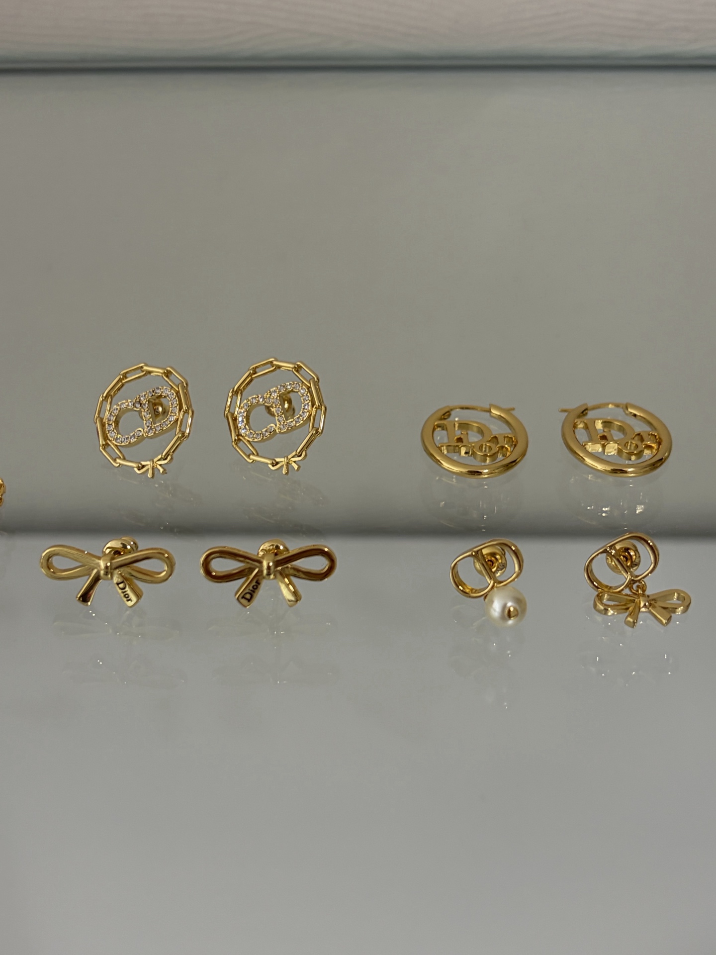 디올 귀걸이 134854 Dior Earrings 썸네일 이미지