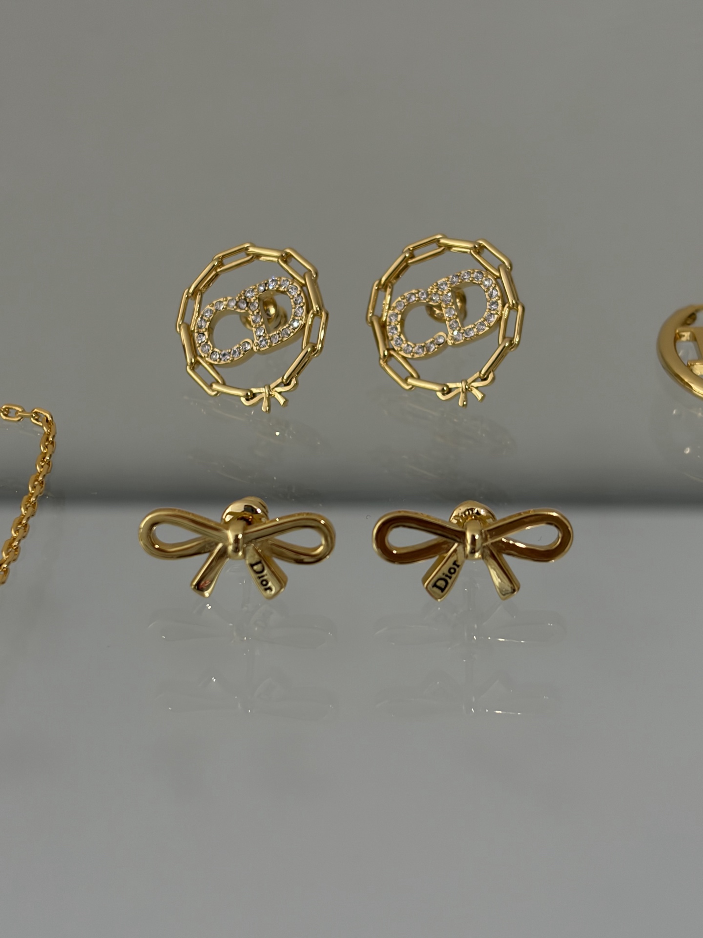 디올 귀걸이 134854 Dior Earrings 썸네일 이미지