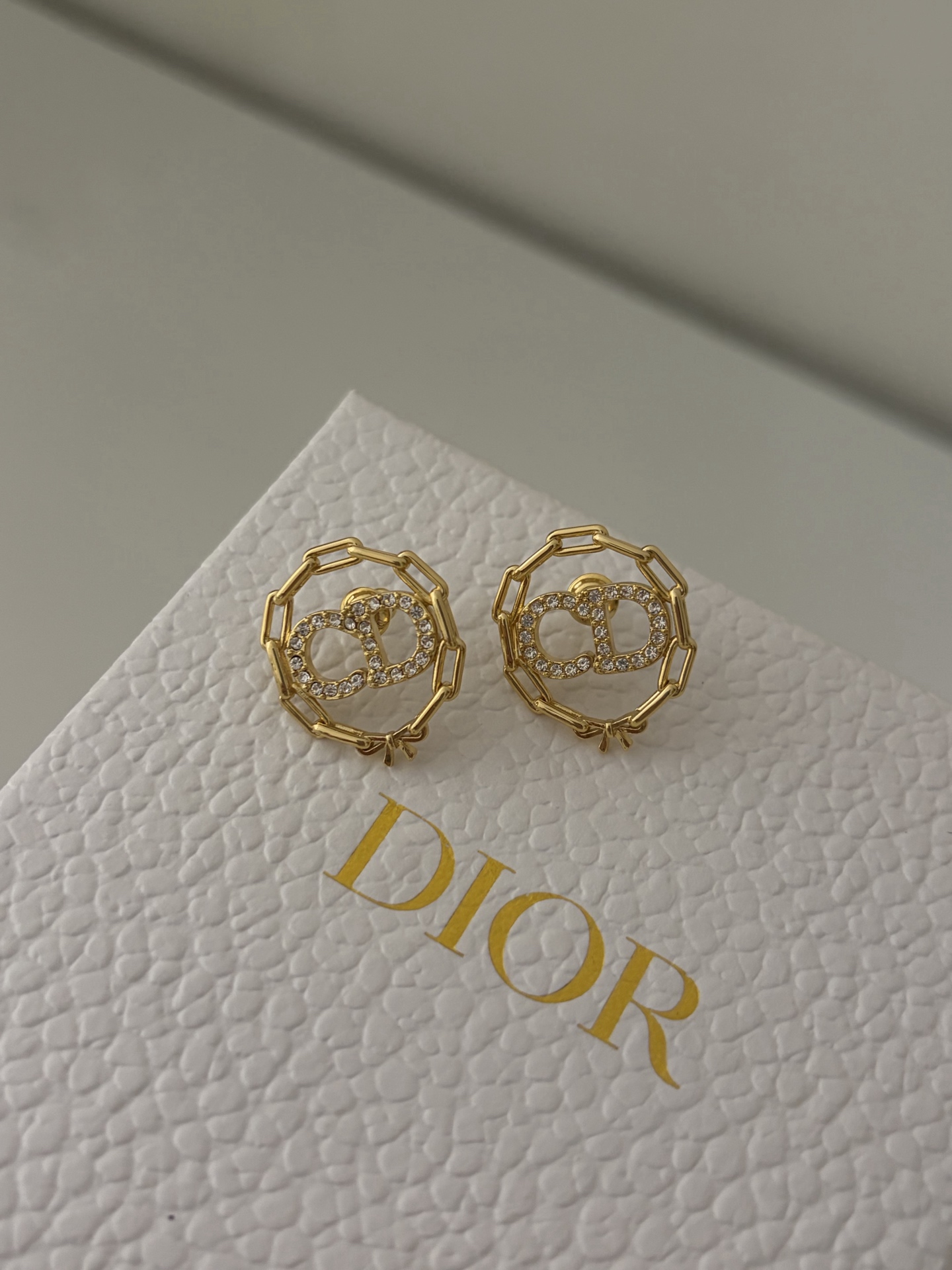 디올 귀걸이 134854 Dior Earrings 썸네일 이미지