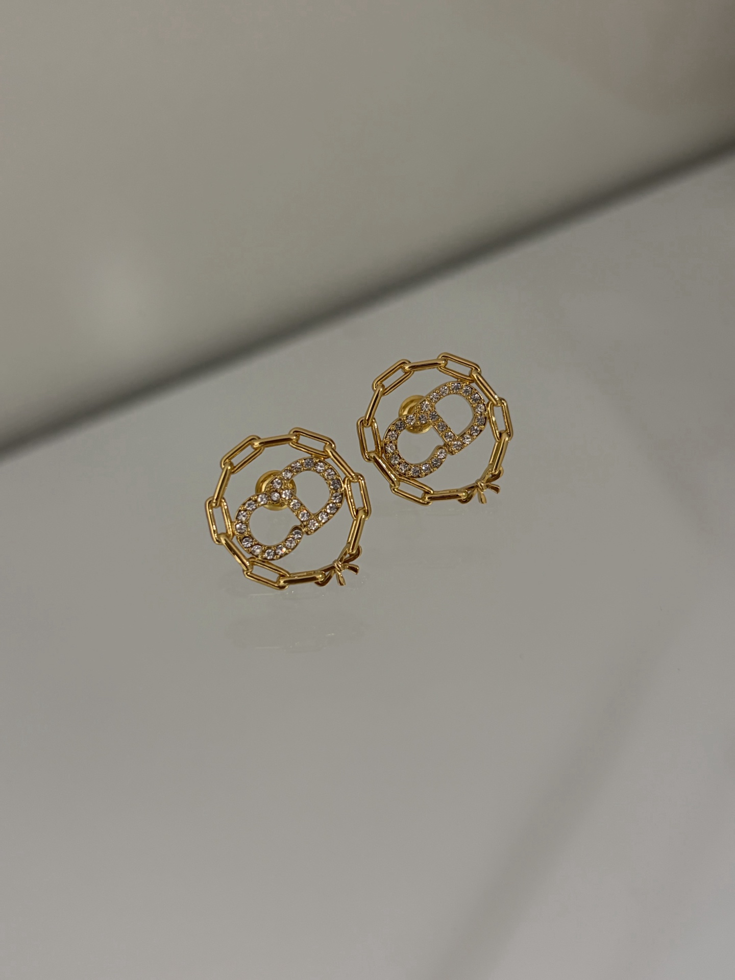 디올 귀걸이 134854 Dior Earrings 썸네일 이미지