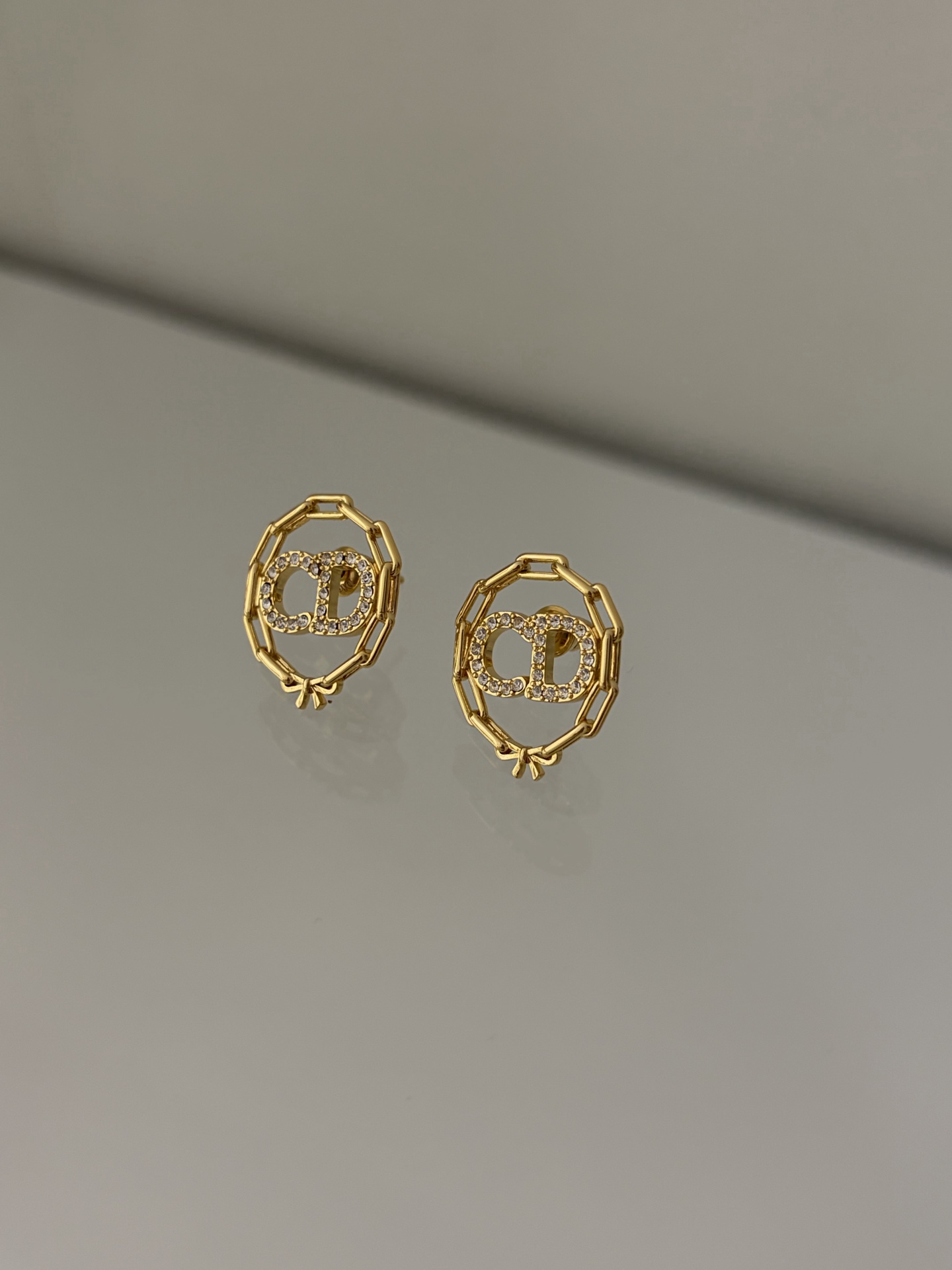디올 귀걸이 134854 Dior Earrings 썸네일 이미지