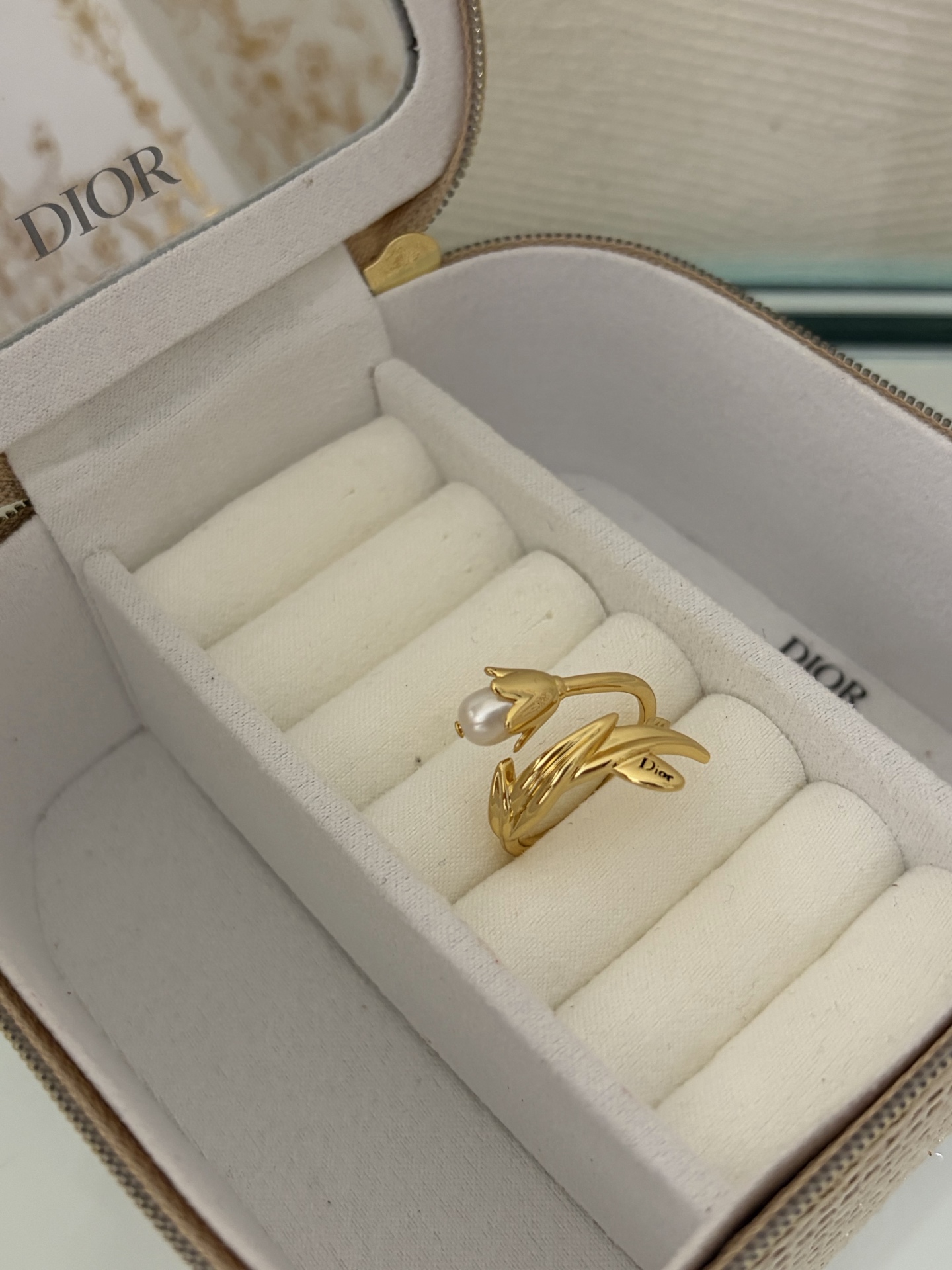 디올 반지 134862 Dior Ring 썸네일 이미지