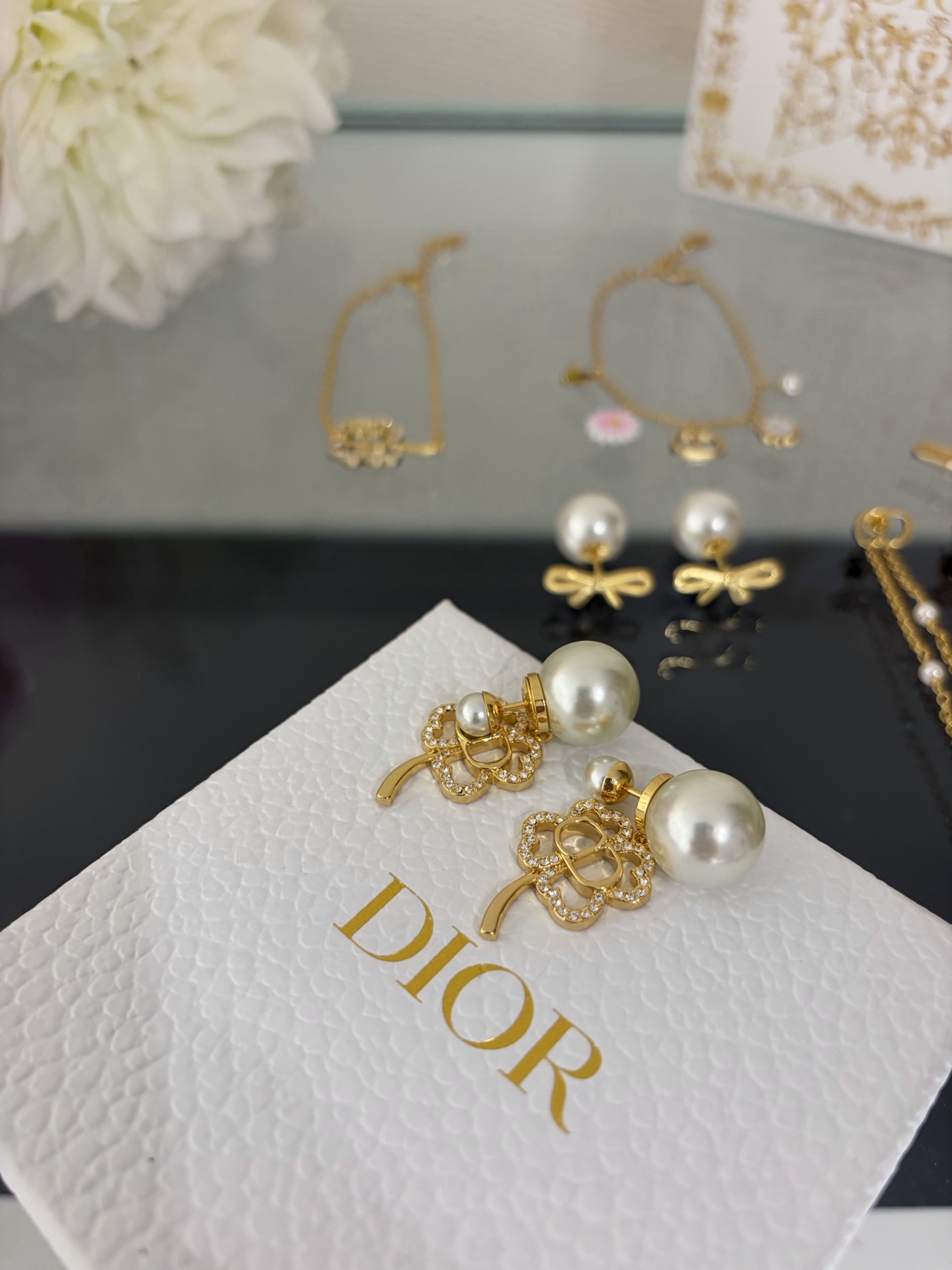 디올 26SS 귀걸이 134840 Dior Earrings 썸네일 이미지