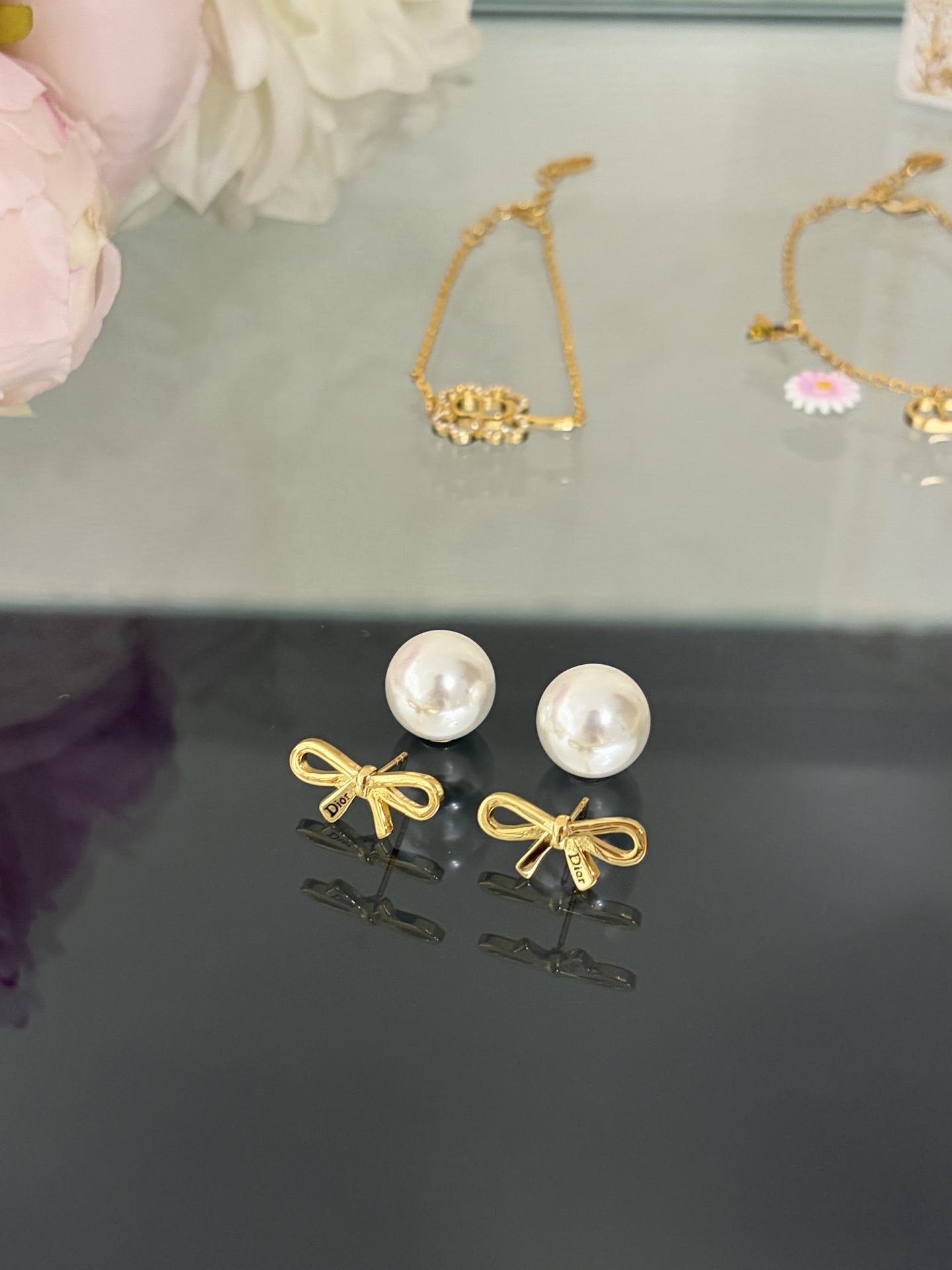 디올 귀걸이 134839 Dior Earrings 썸네일 이미지
