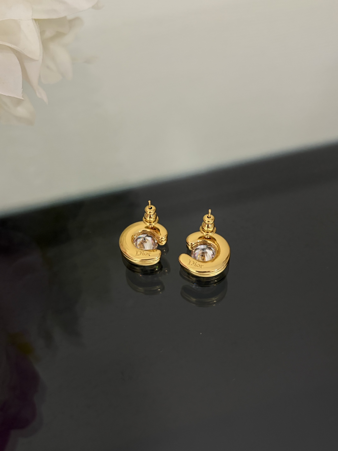 디올 26SS 귀걸이 134836 Dior Earrings 썸네일 이미지