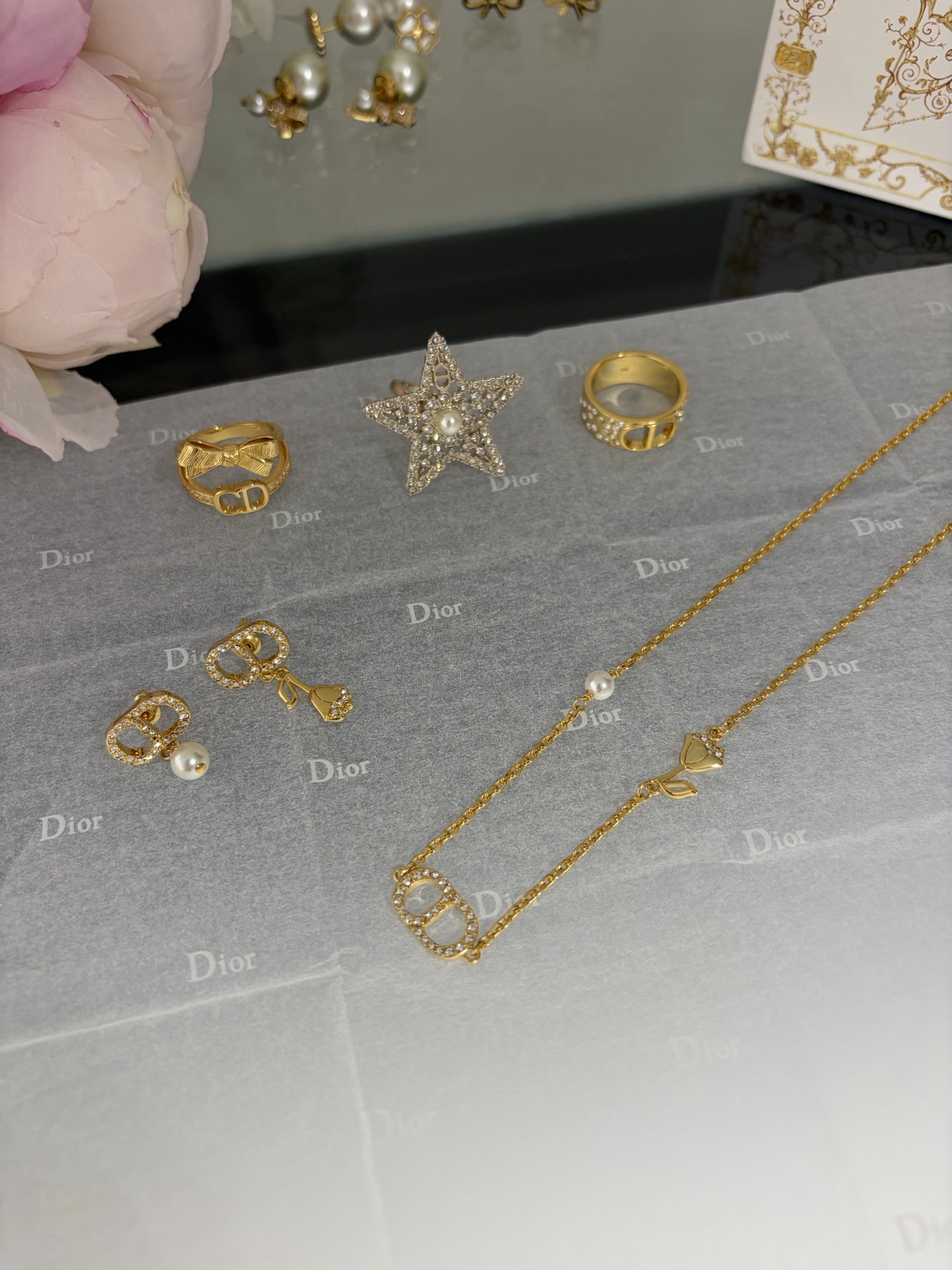 디올 목걸이 134829 Dior Necklace 썸네일 이미지