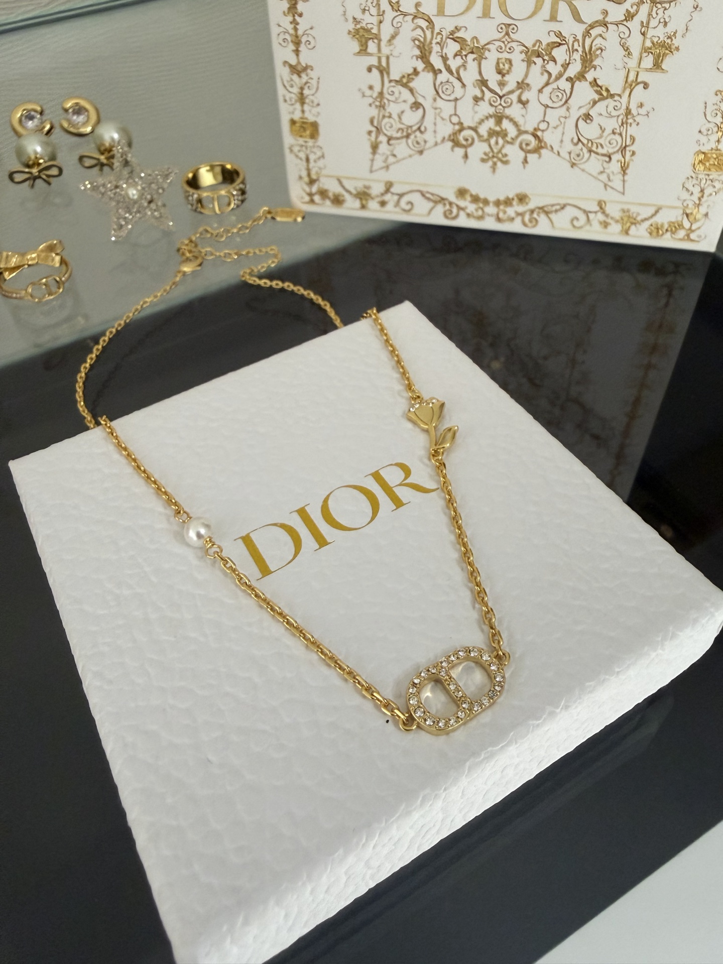디올 목걸이 134829 Dior Necklace 썸네일 이미지