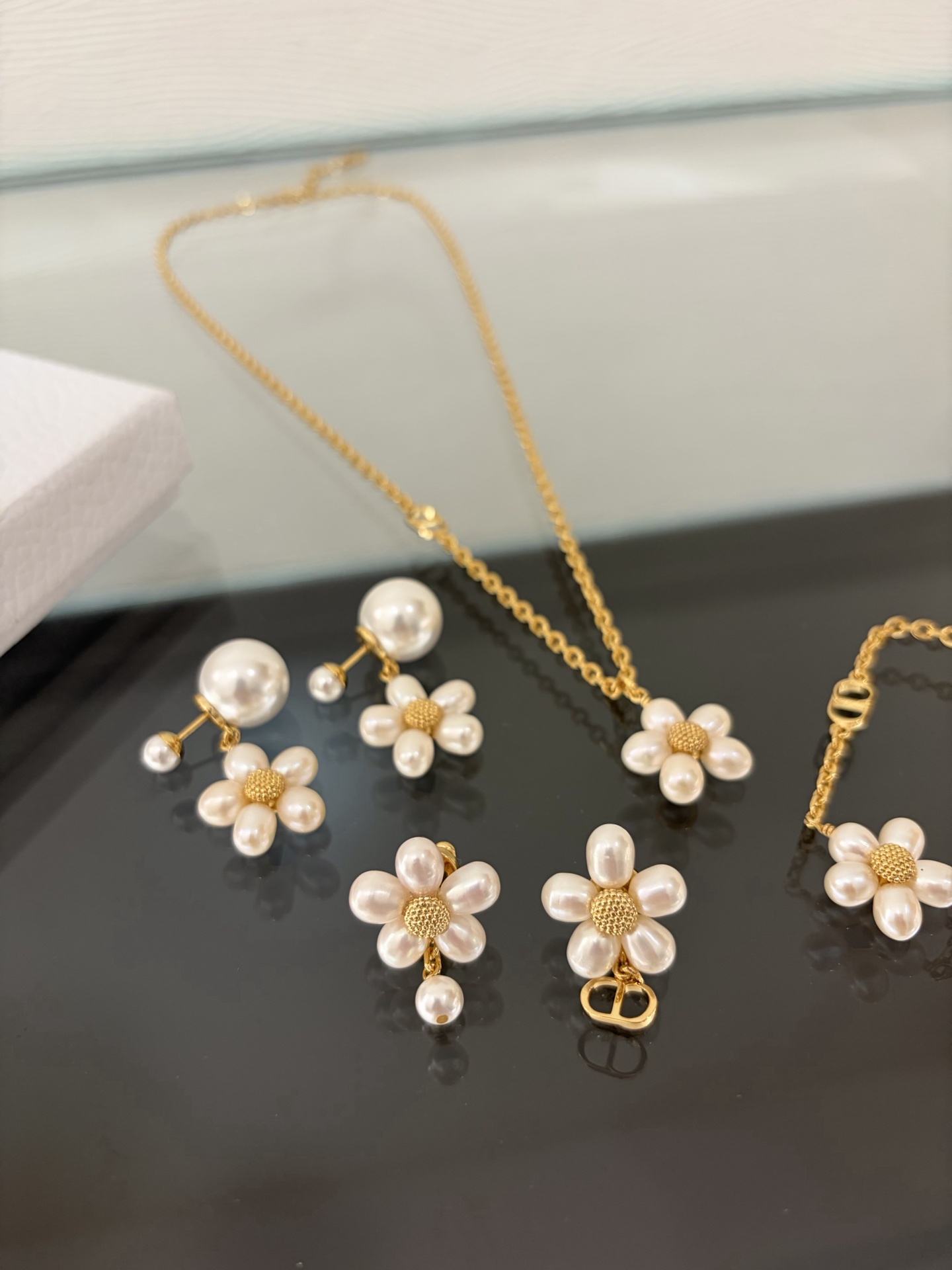 디올 목걸이 134723 Dior Necklace 썸네일 이미지